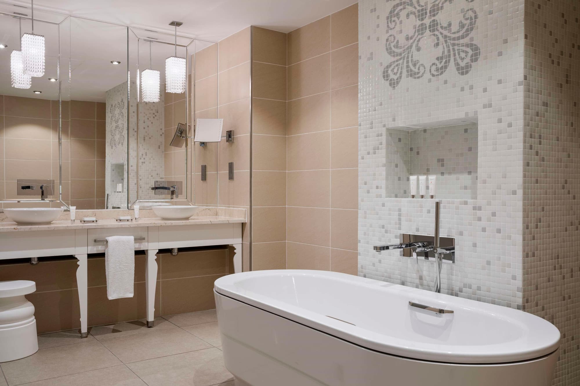 Gran Hotel Manzana Kempinski La Habana, Room