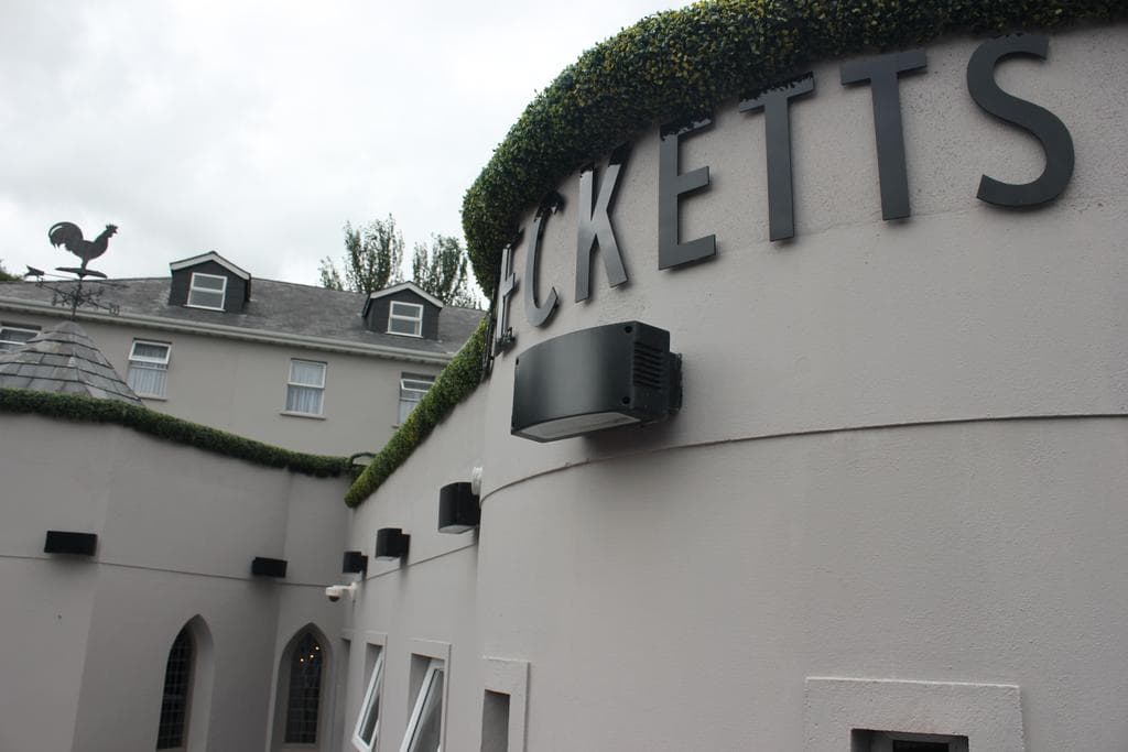 Enniskillen Hotel, Lobby