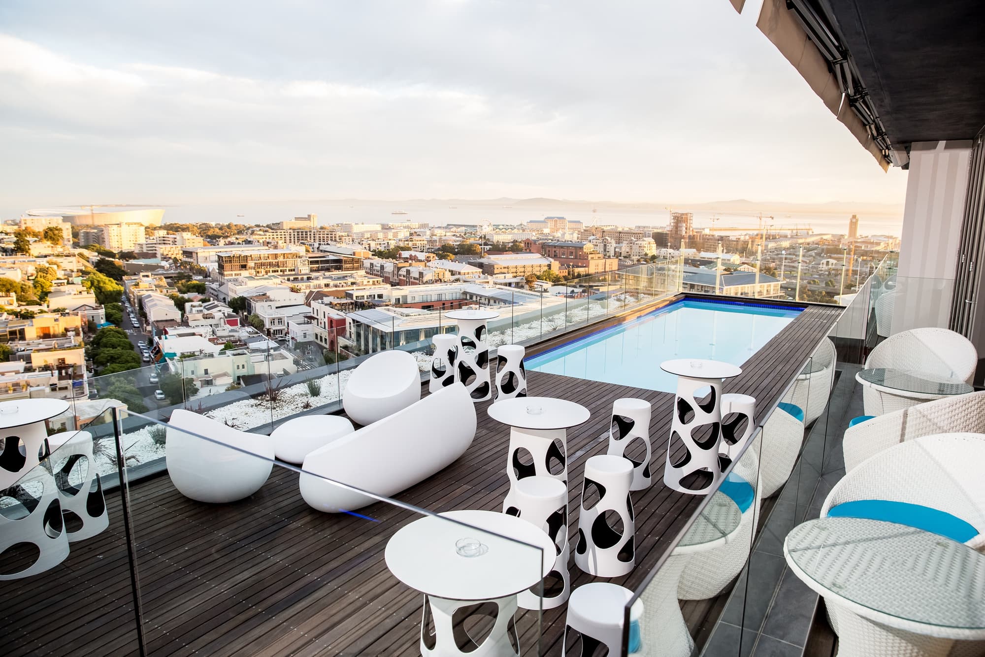 The Capital Mirage Hotel, Pool