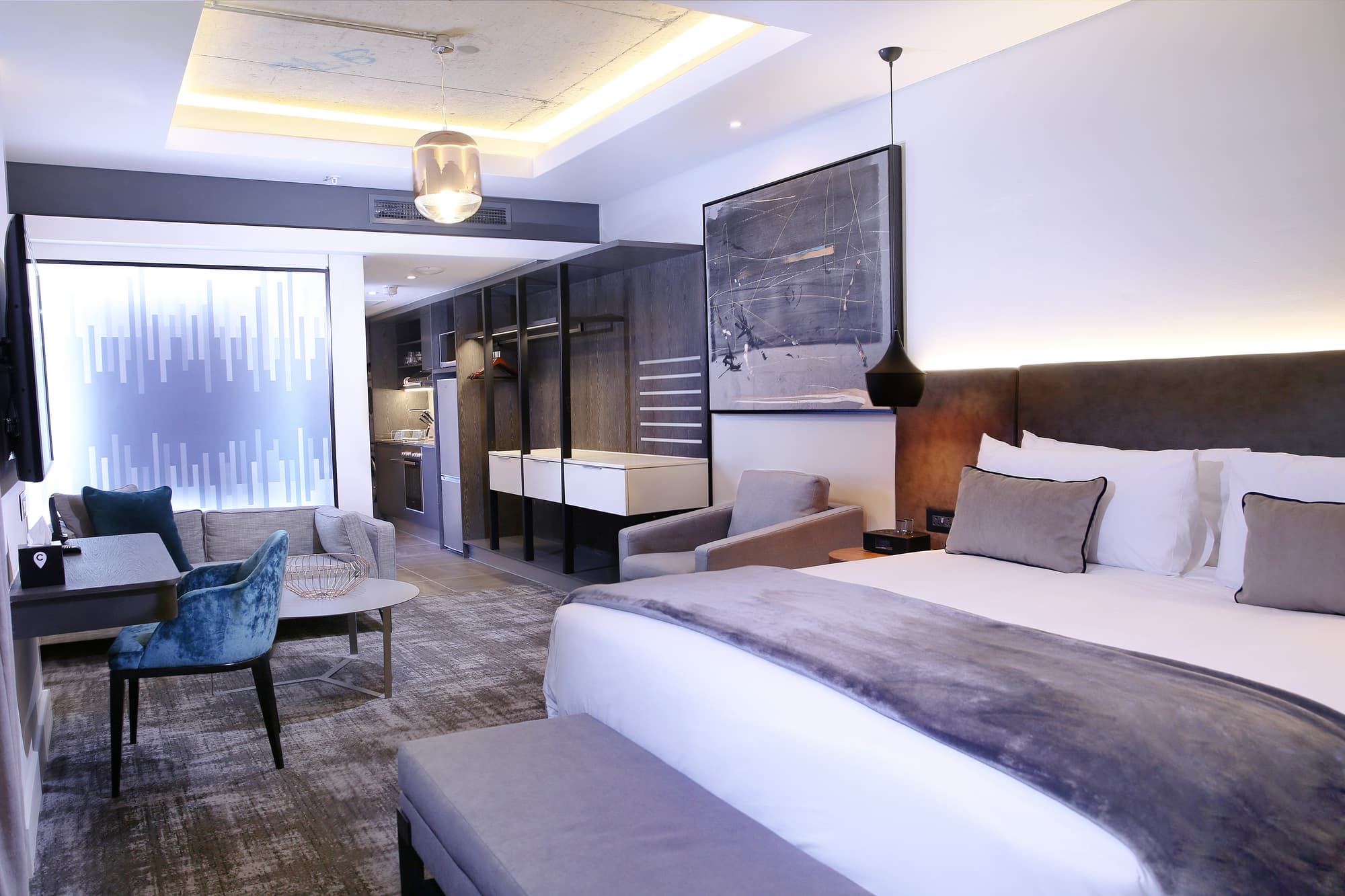 The Capital Mirage Hotel, Room