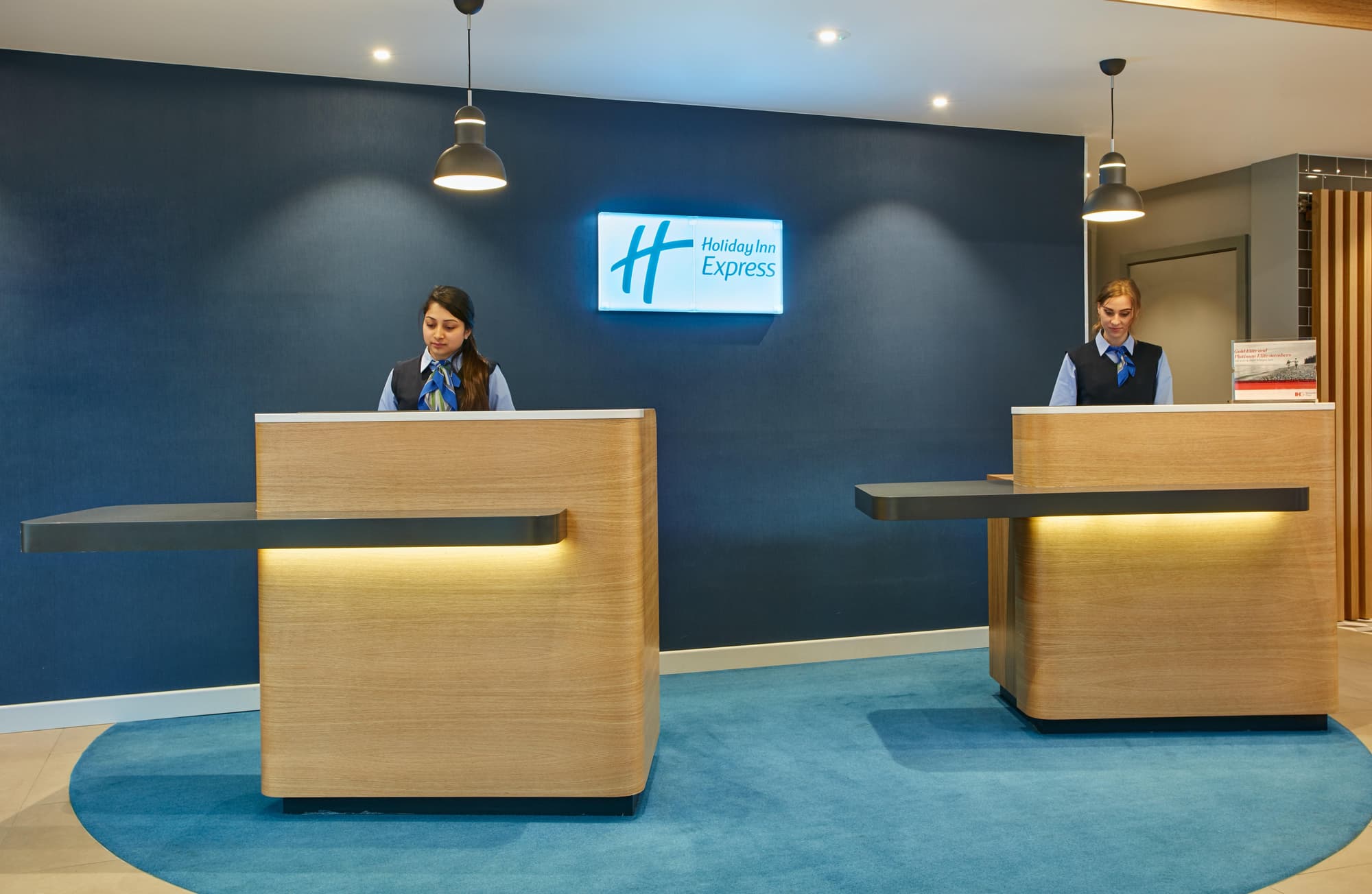 Holiday Inn Express London - Ealing, Lobby