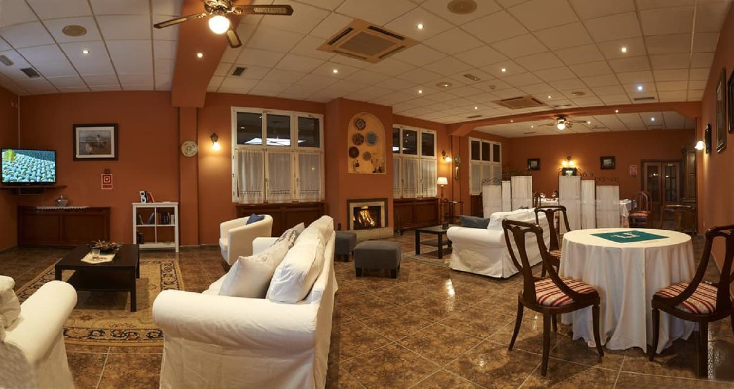 Hotel y Casona El Carmen, Sports and Entertainment