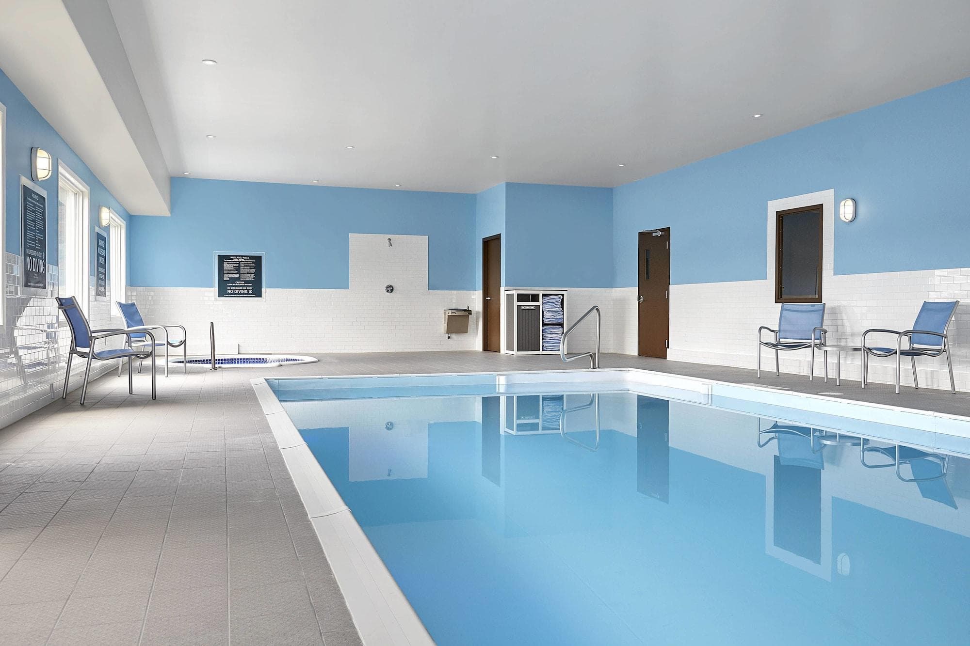 Four Points By Sheraton Regina, Sports and Entertainment