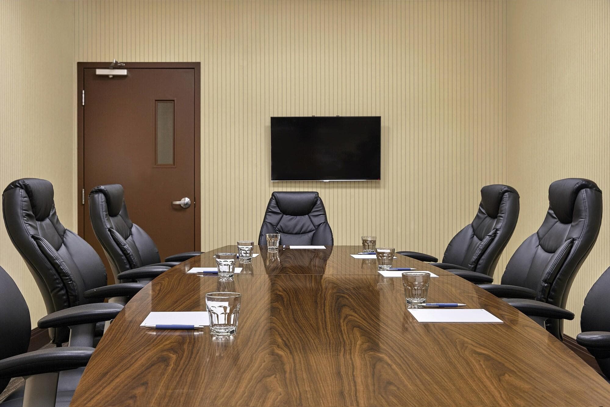 Four Points By Sheraton Regina, Conferences