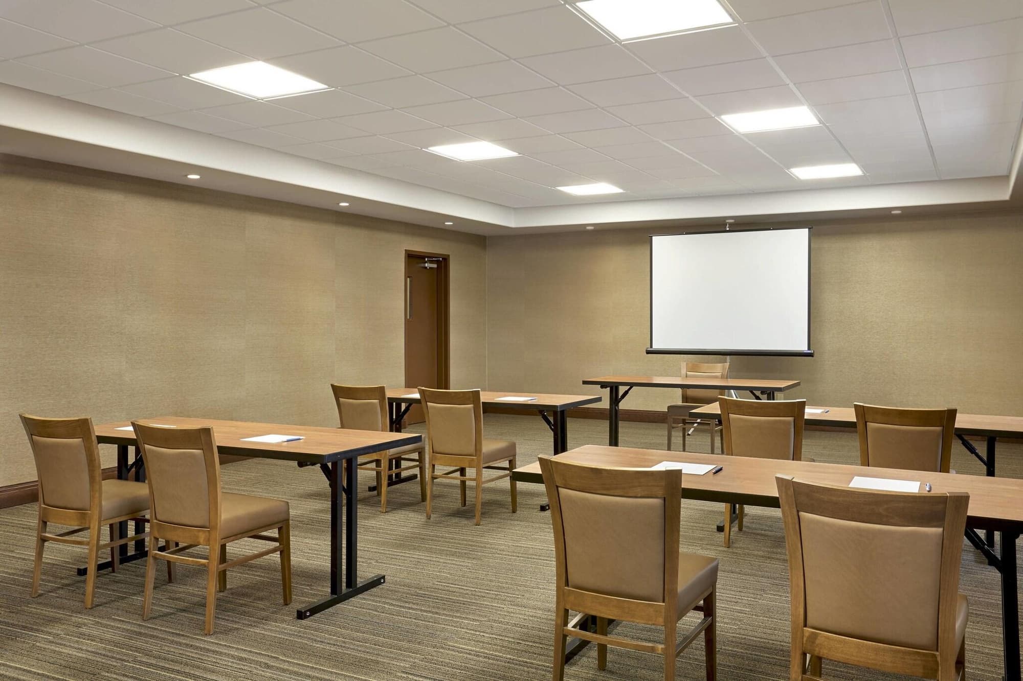 Four Points By Sheraton Regina, Conferences