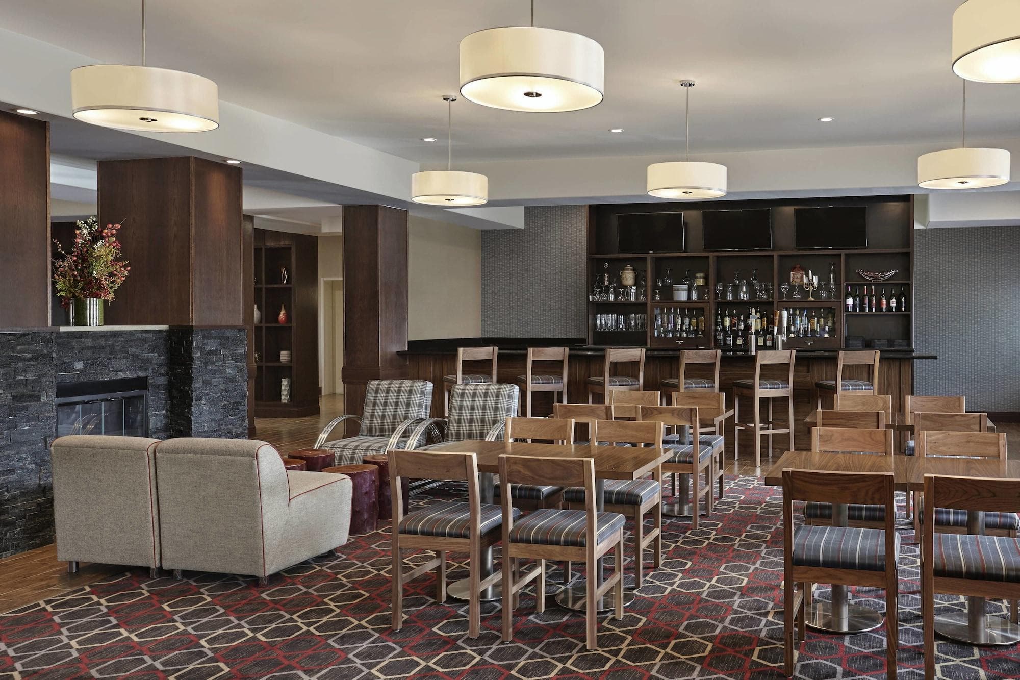 Four Points By Sheraton Regina, Restaurant