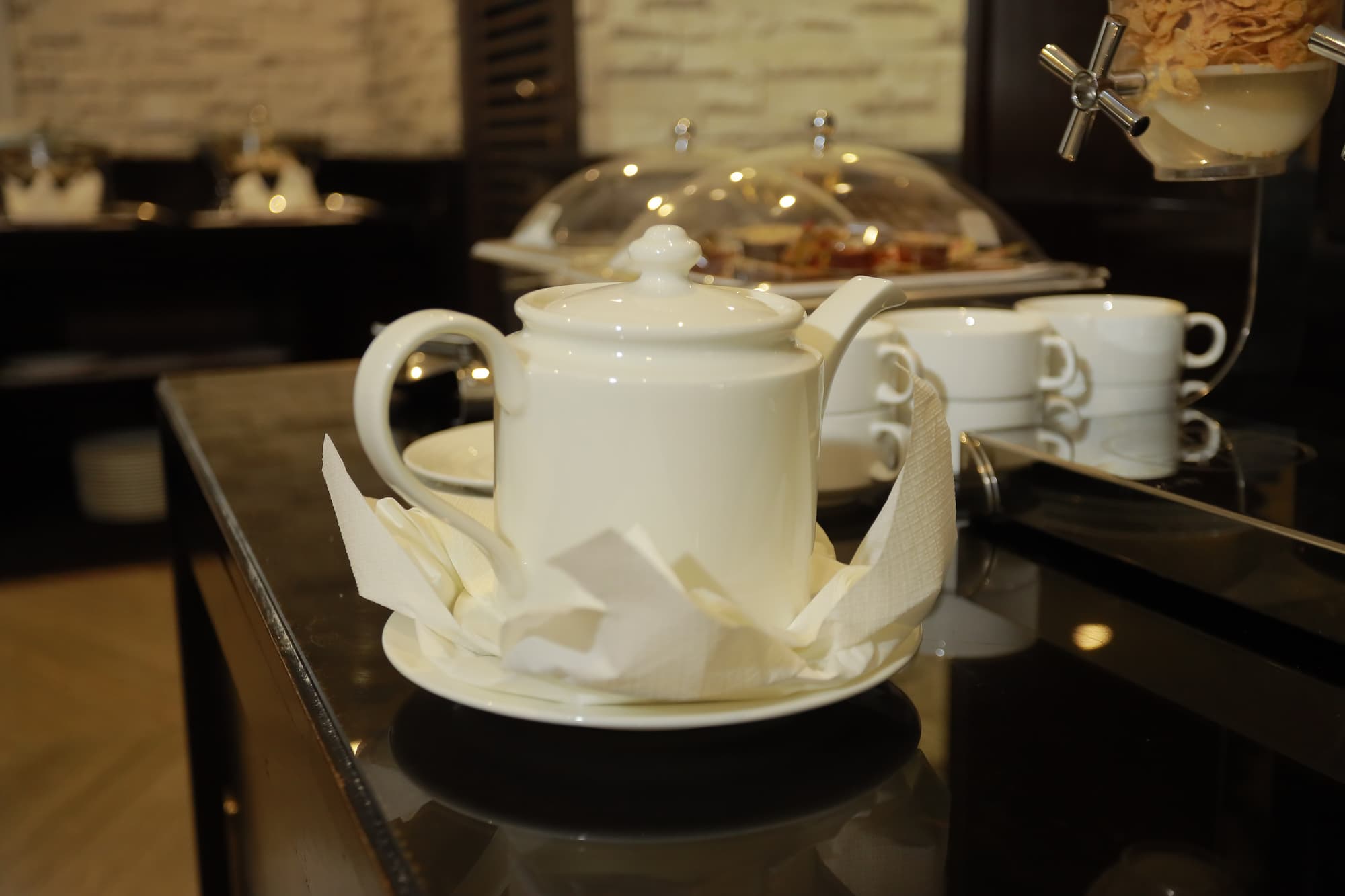 Dyar Al Hamra Hotel, Restaurant