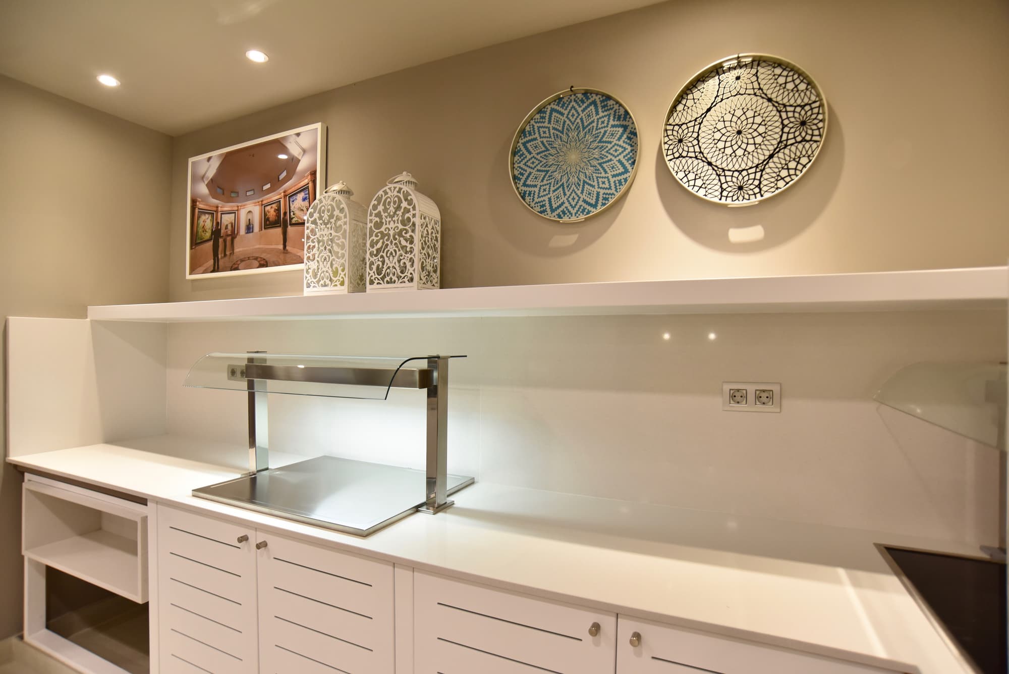 DOÑA LUISA, Restaurant