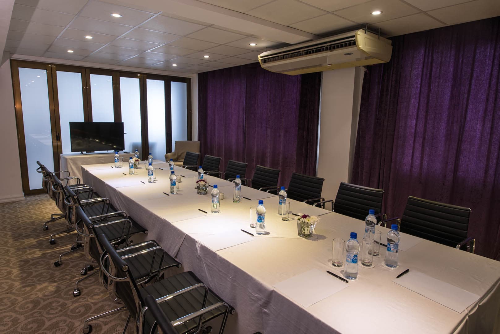 Palms Hotel, Conferences