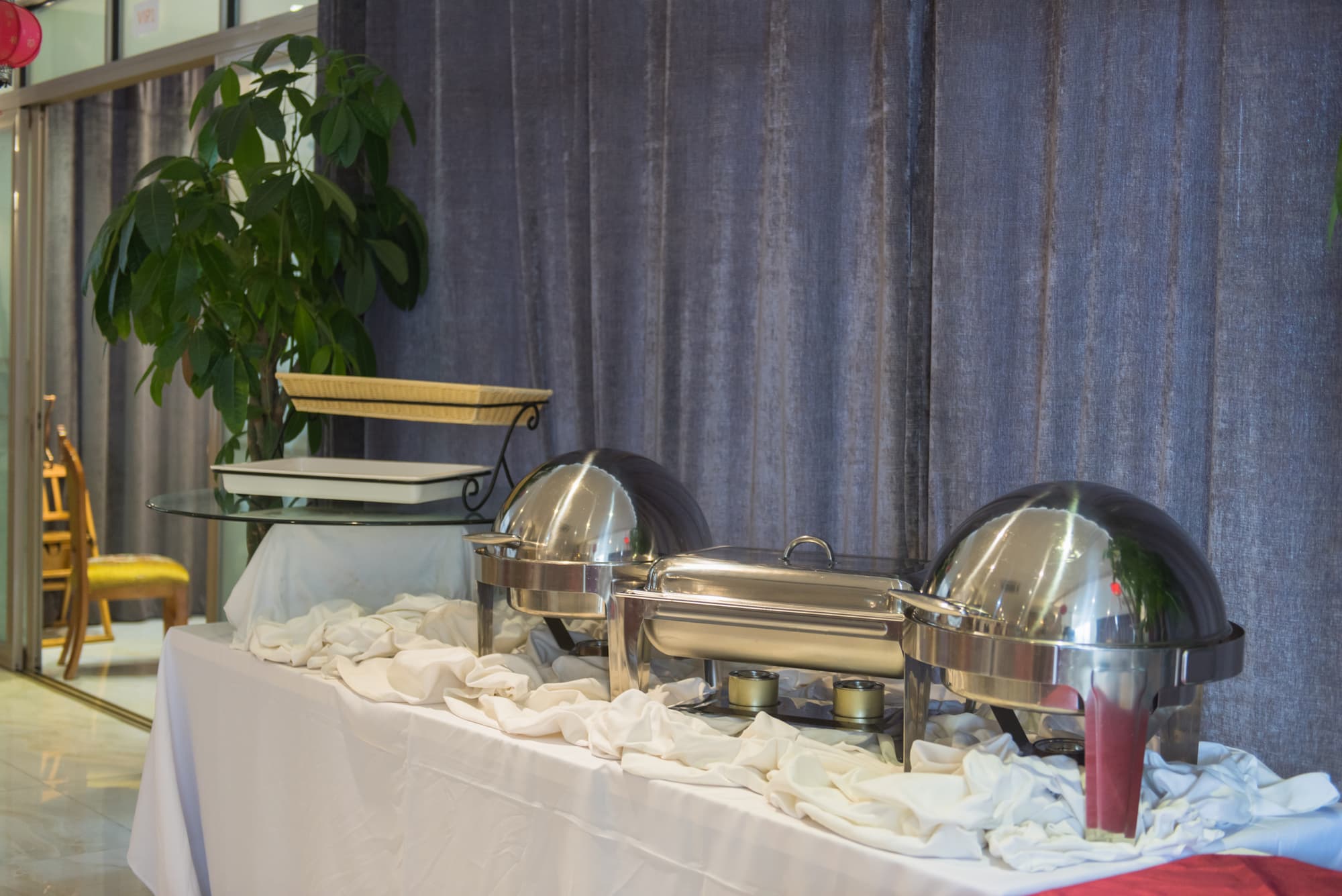 Palms Hotel, Restaurant