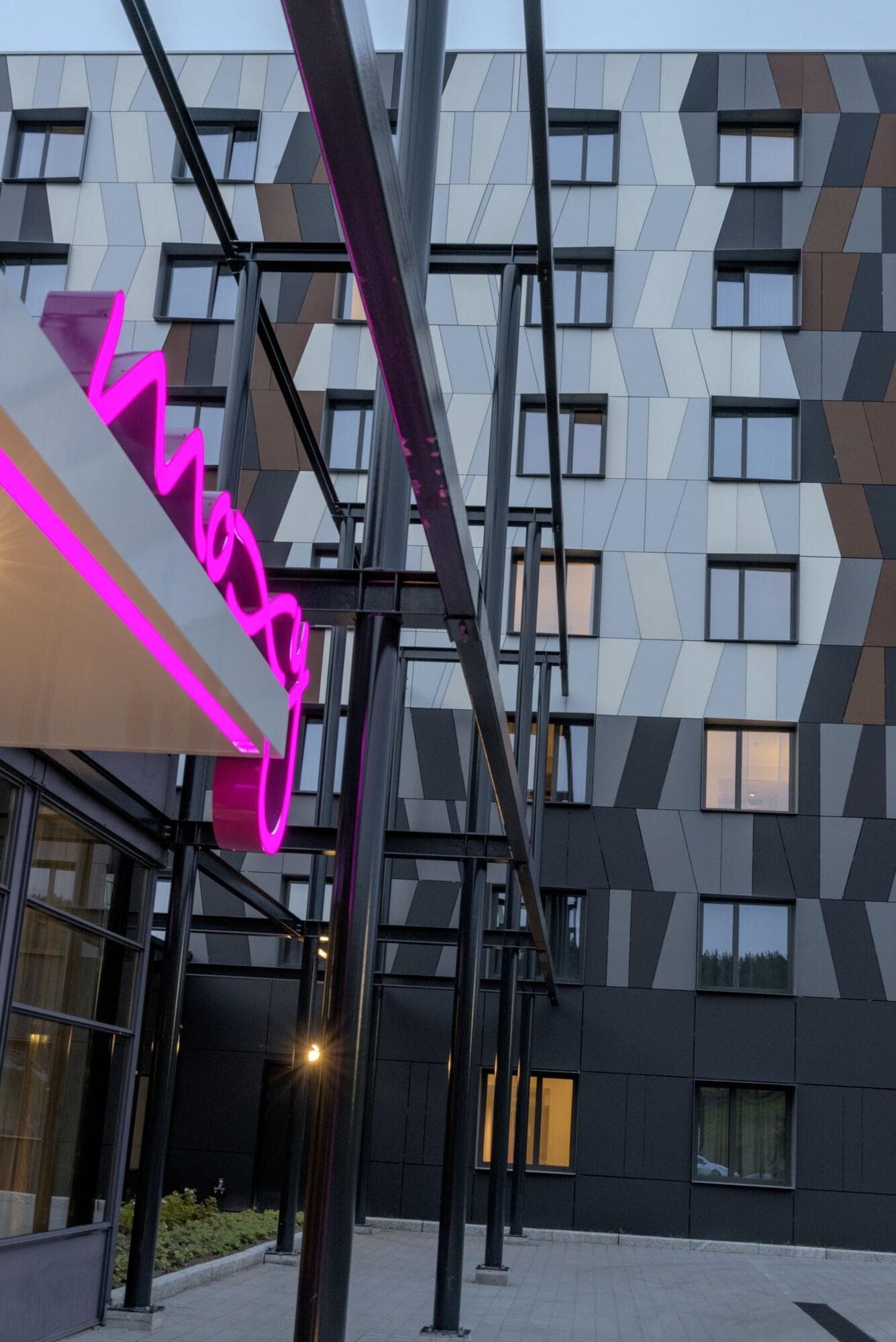 Moxy Oslo X, General view
