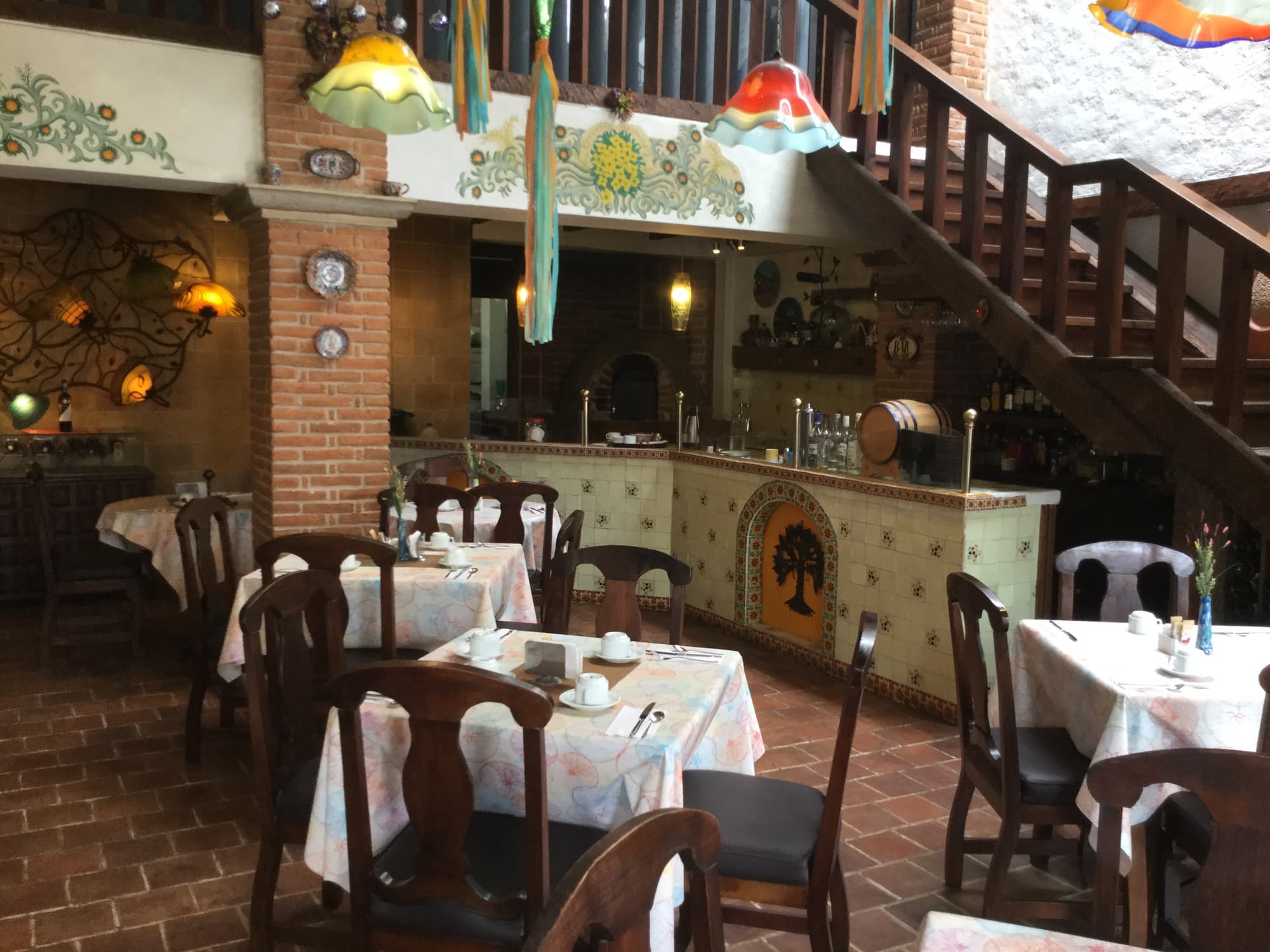 Grand María, Restaurant