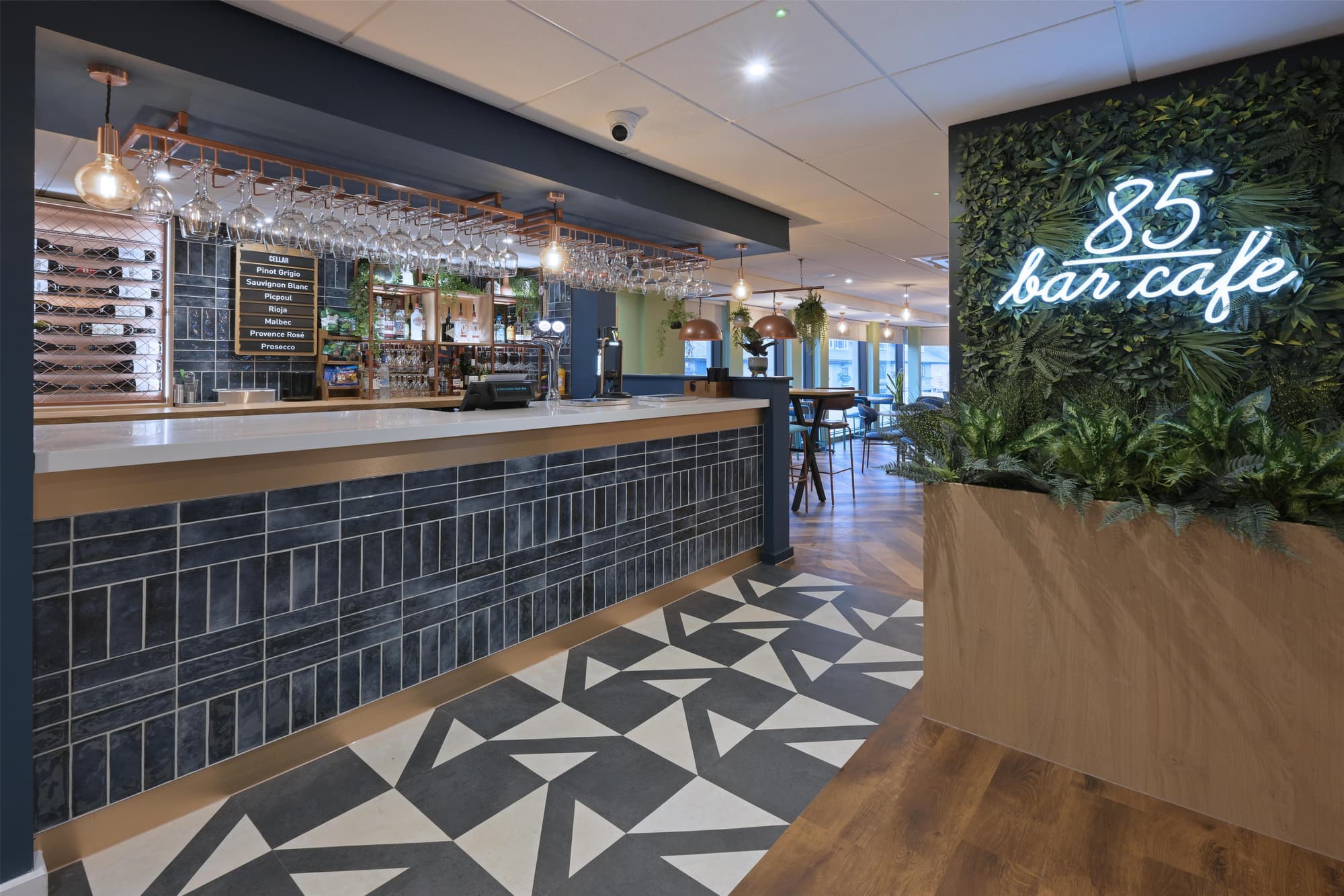 Travelodge Harrogate West Park, Bar