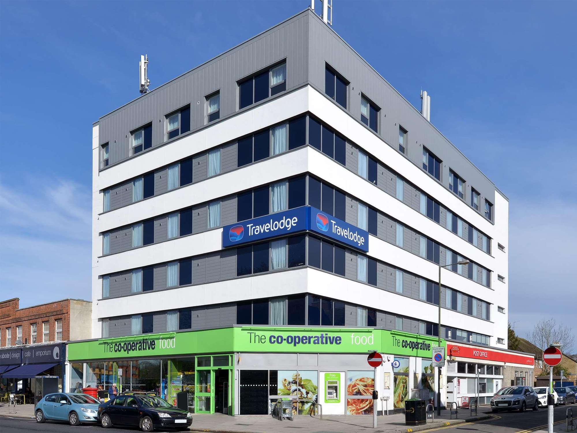 Travelodge London Raynes Park, General view