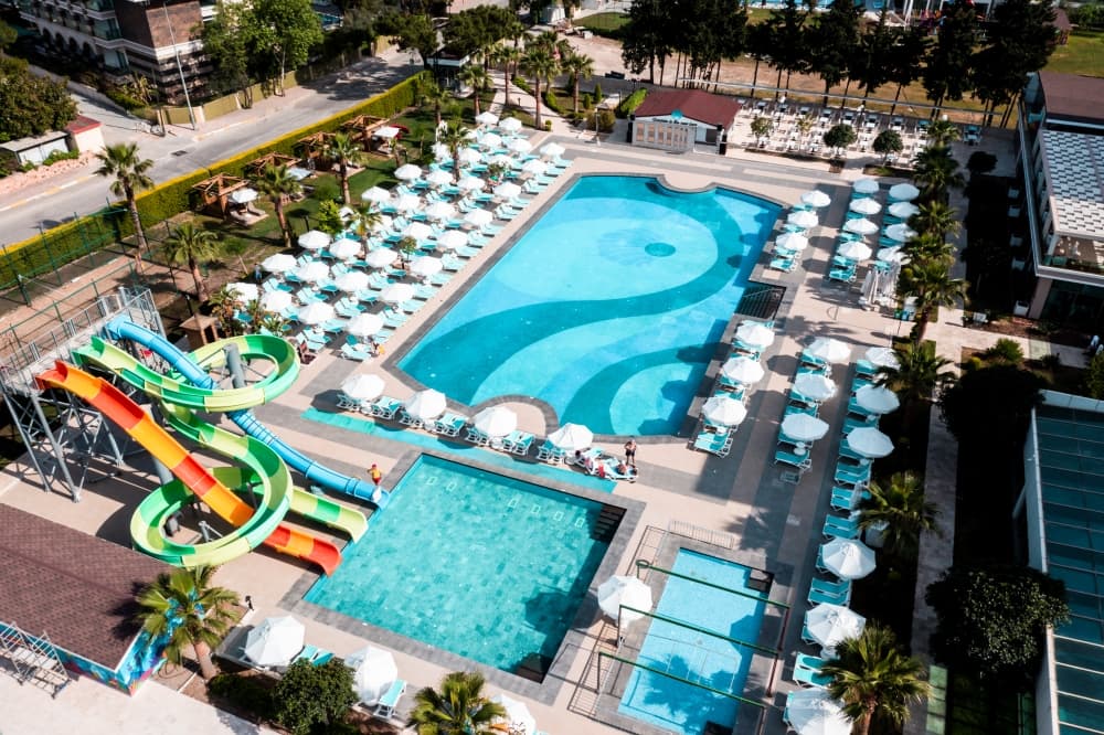 Dosinia Luxury Resort, Pool