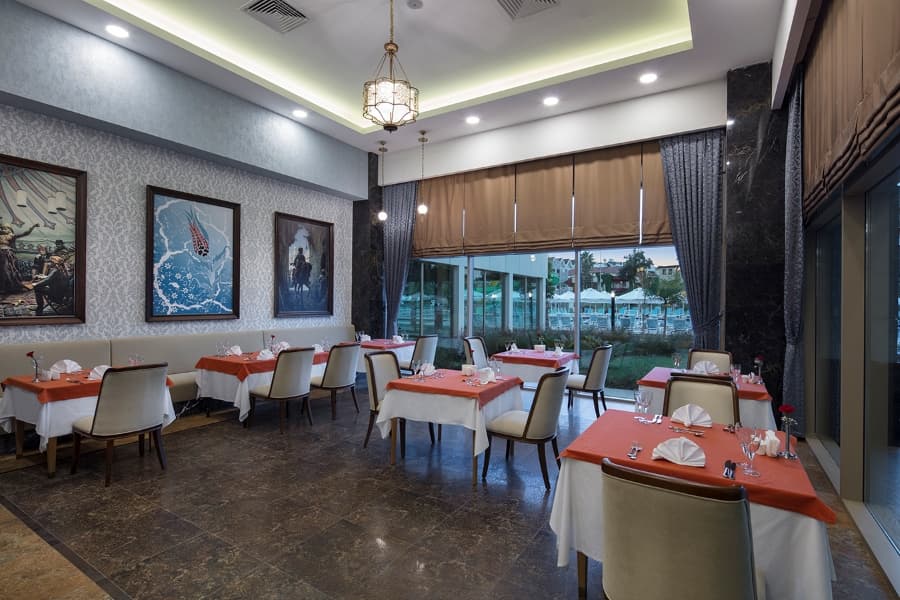 Dosinia Luxury Resort, Restaurant