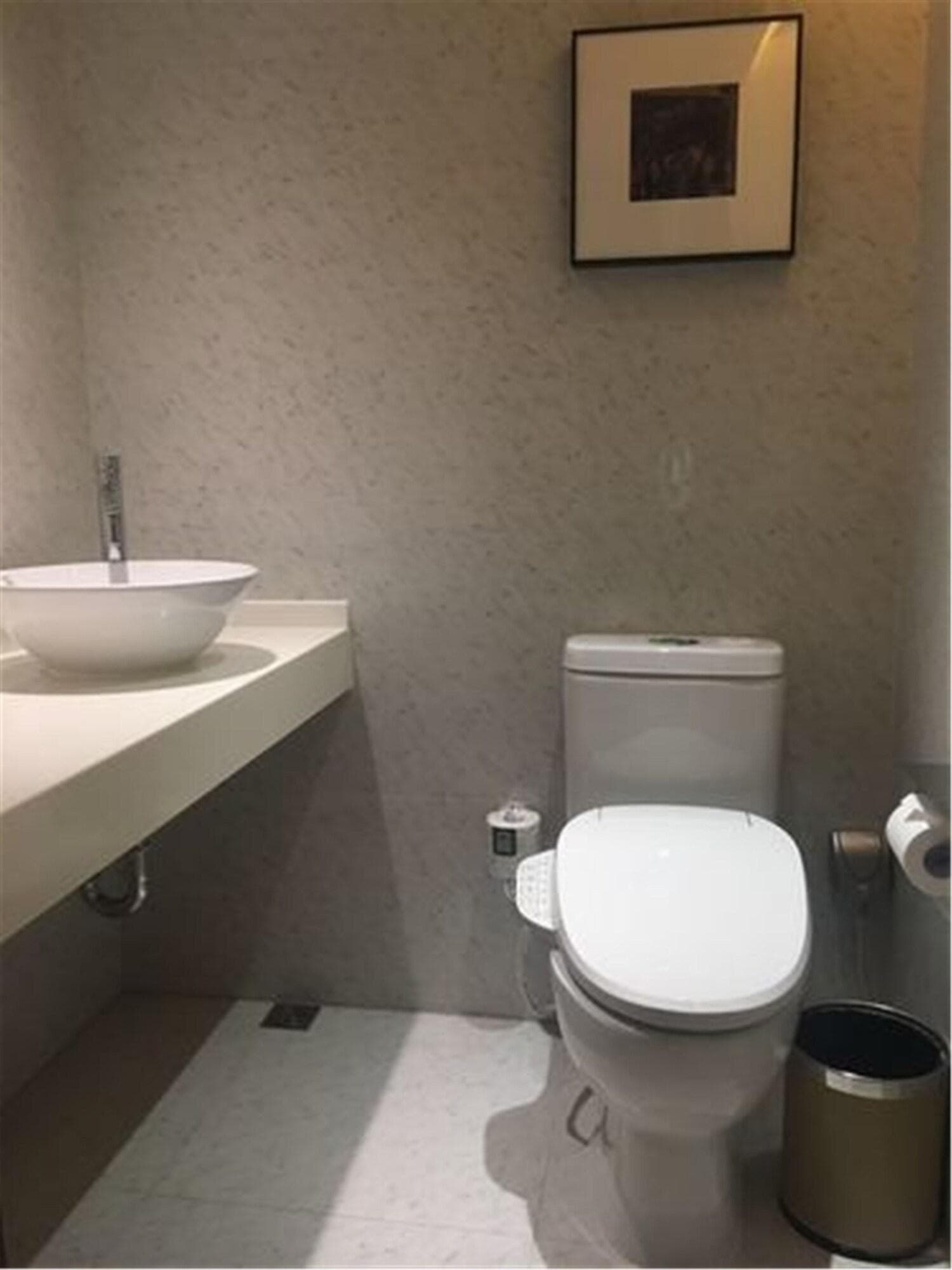 Golden Tulip Bund New Asia, Room