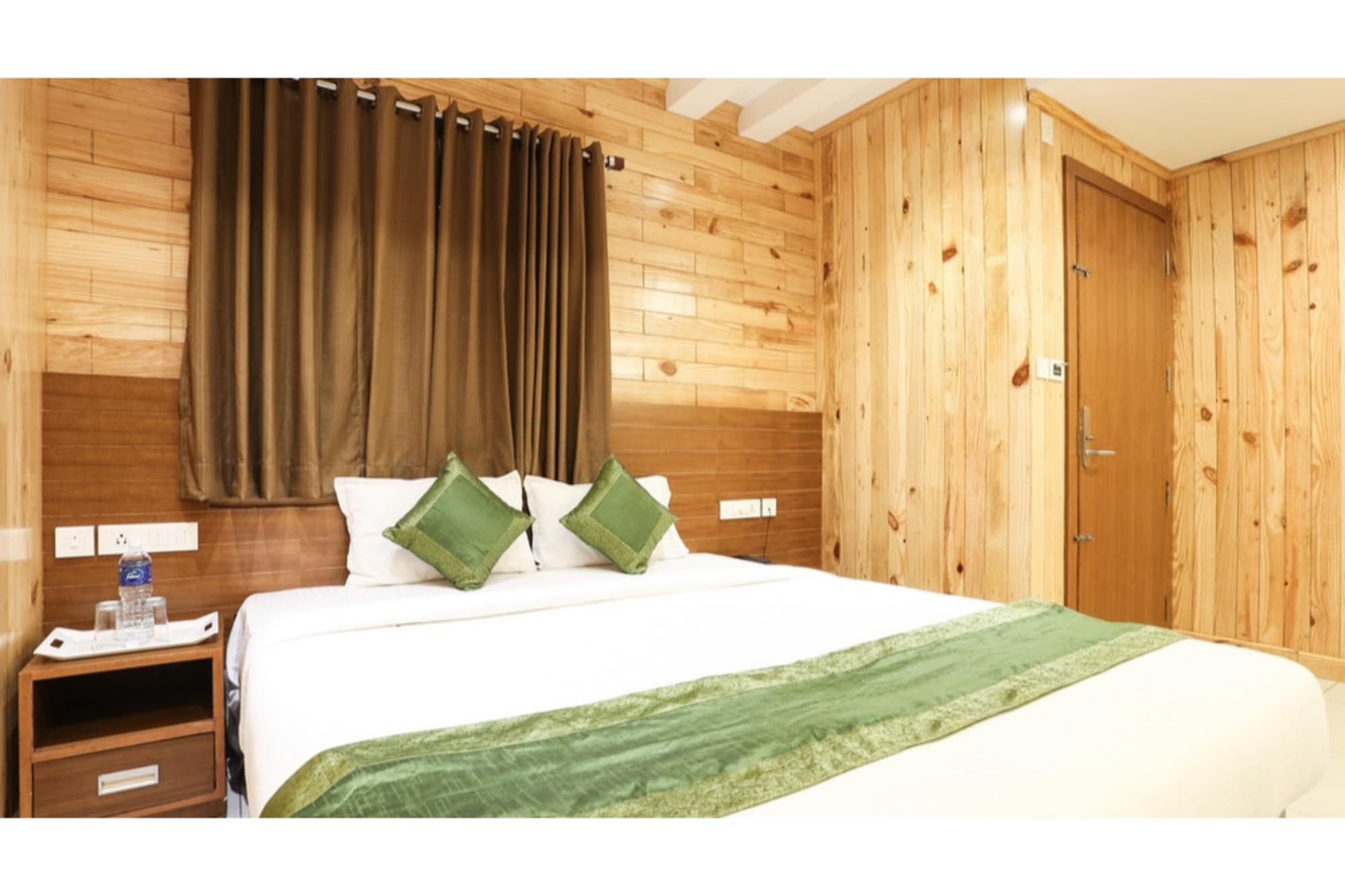 Treebo Cmks Habitat Center, Cochin, Room