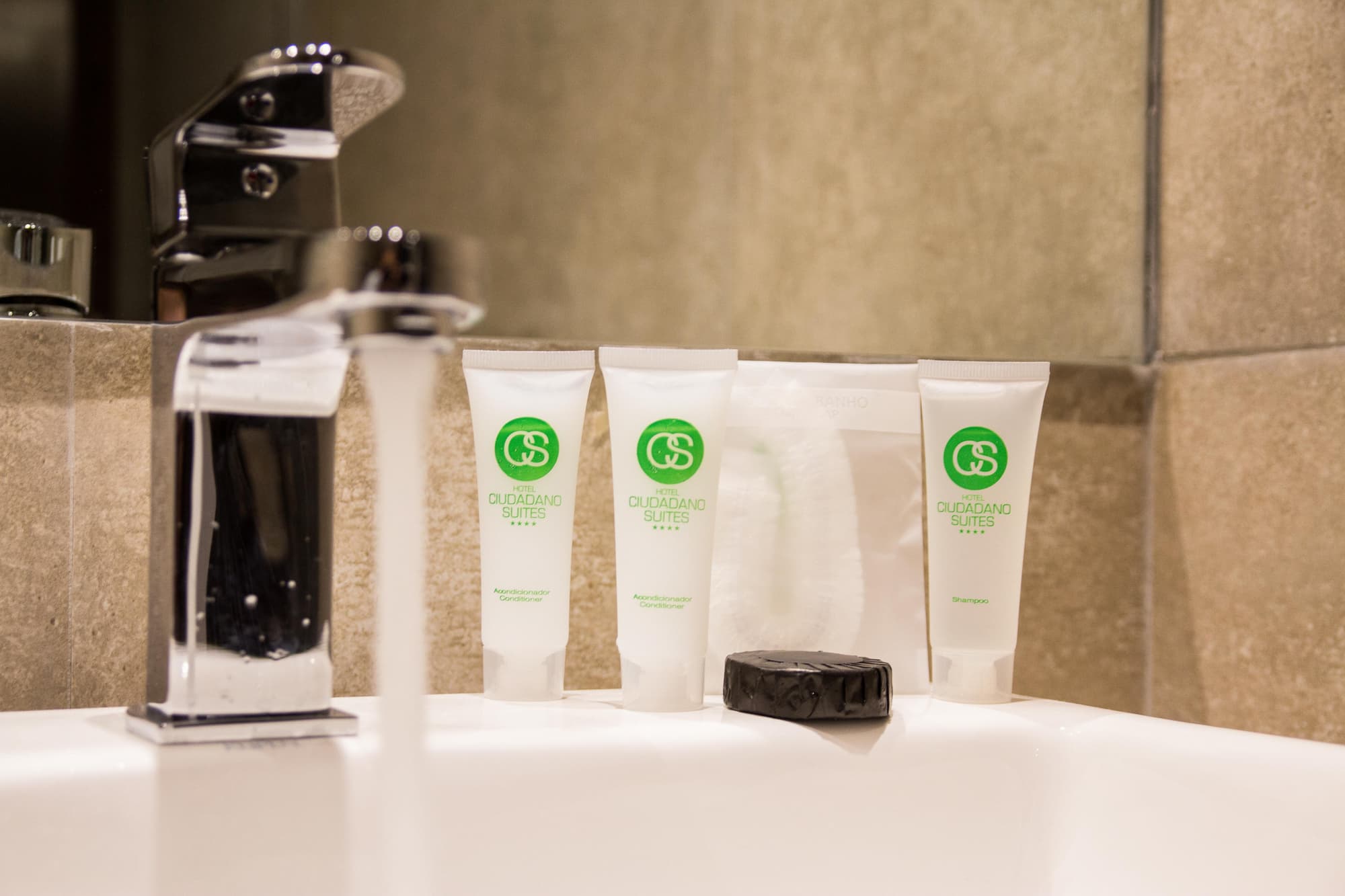 Ciudadano Suites, Room
