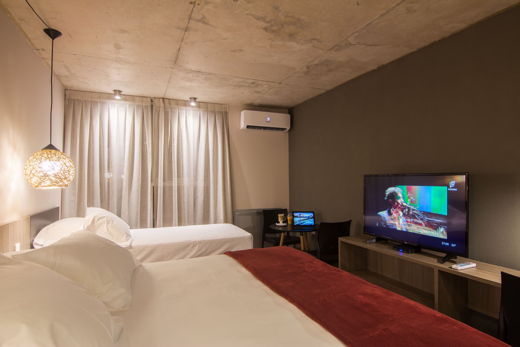 Ciudadano Suites, Room