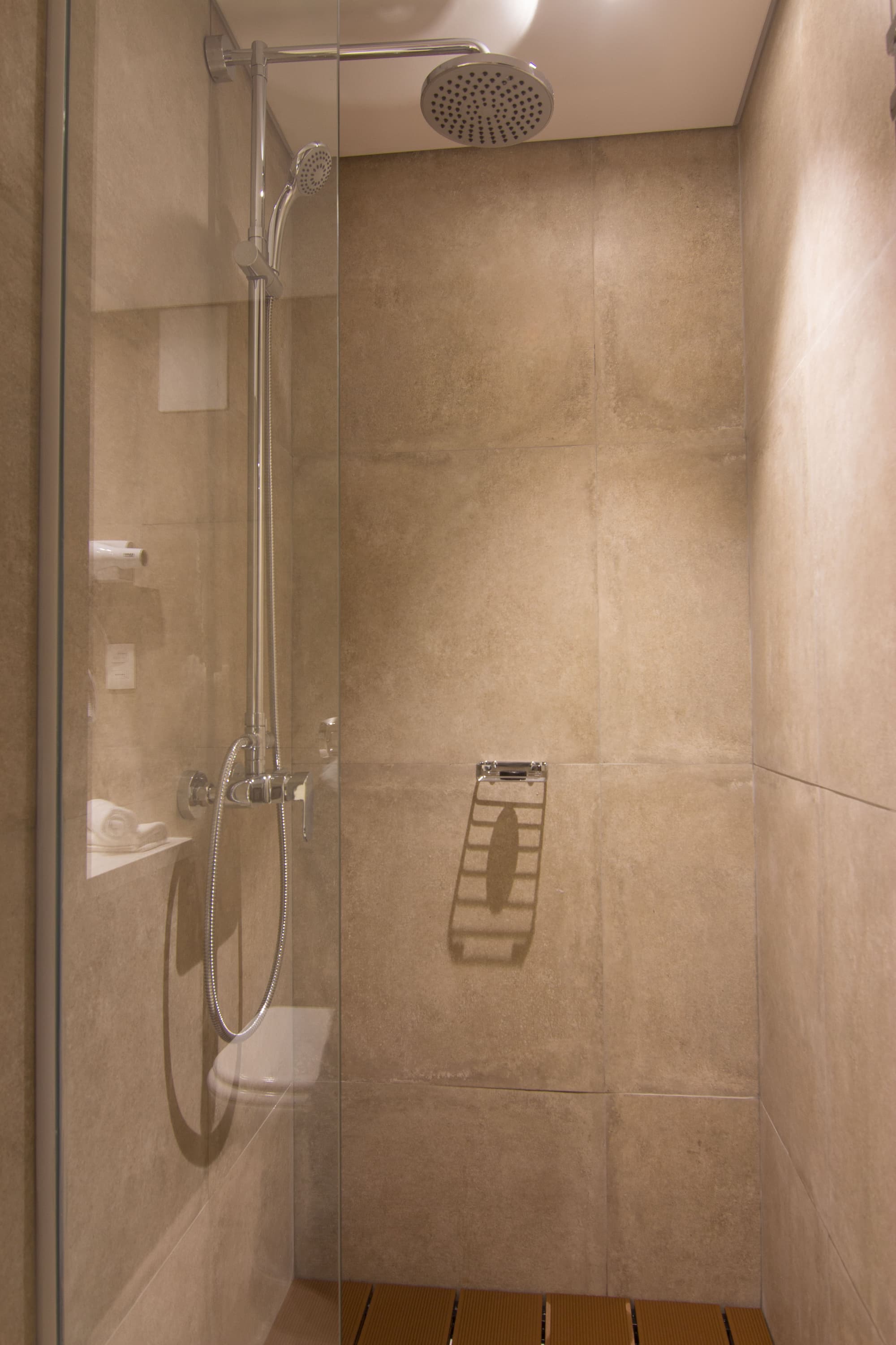 Ciudadano Suites, Room