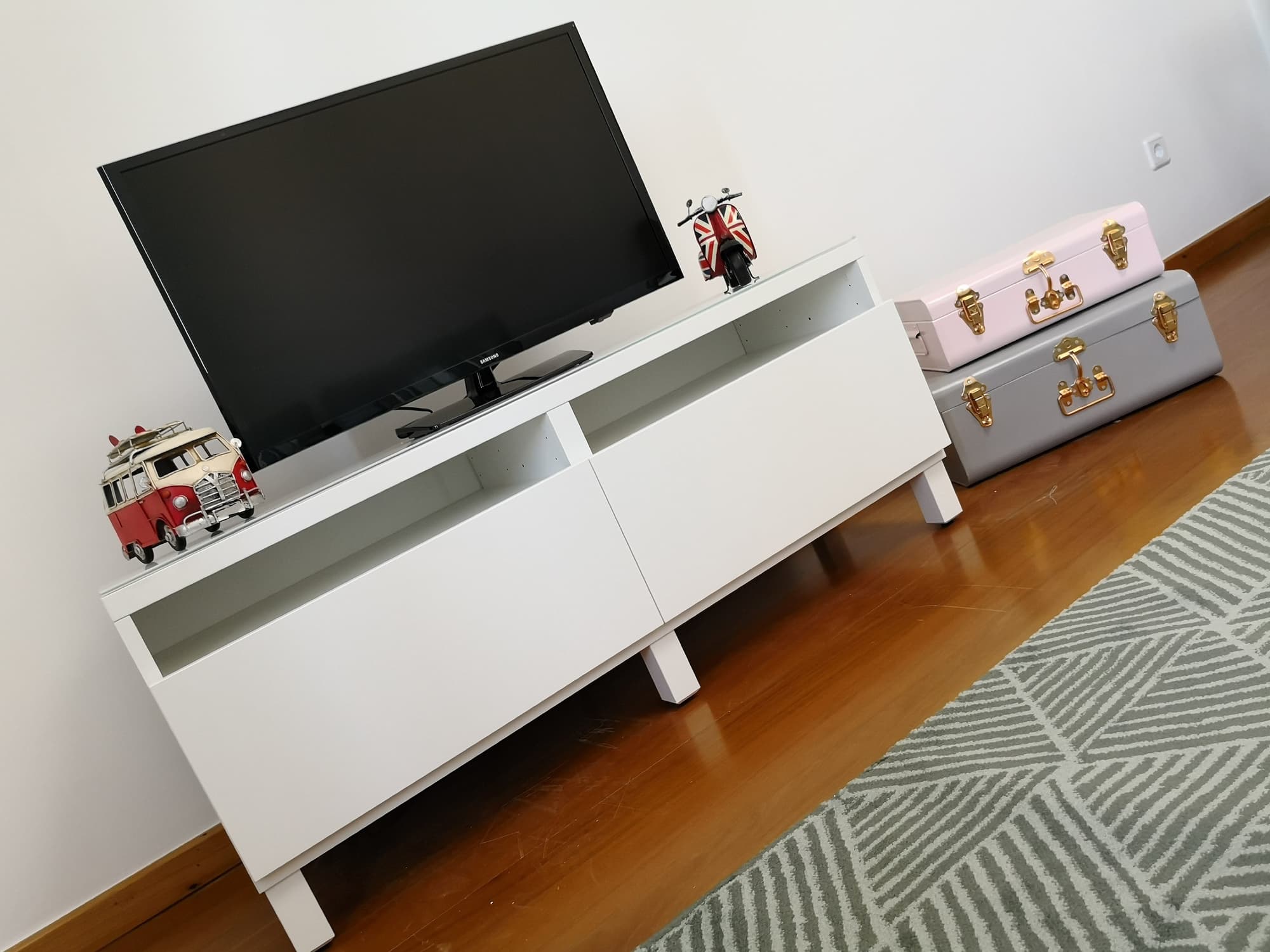 Travellers Pearl by Storytellers, Room