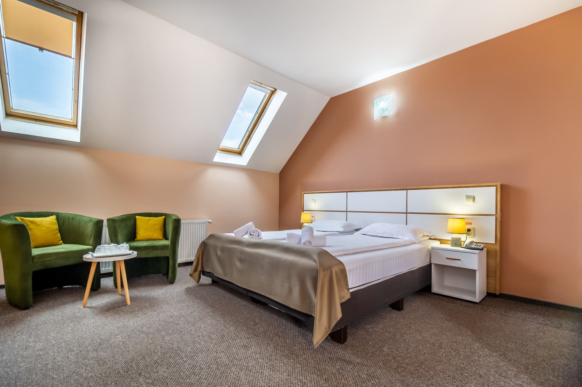 Long Street Hotel, Room