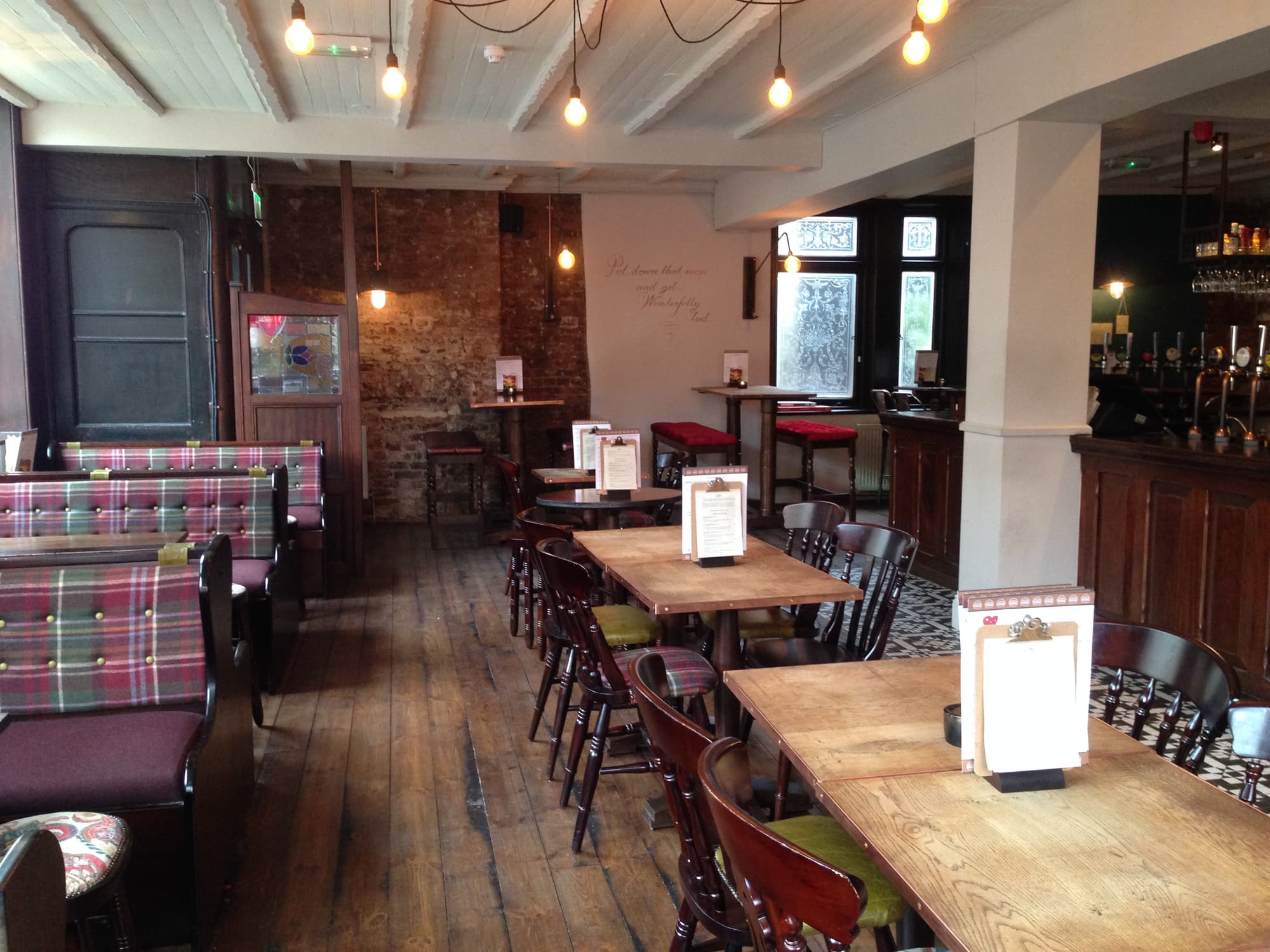 Publove The Exmouth Arms, Restaurant