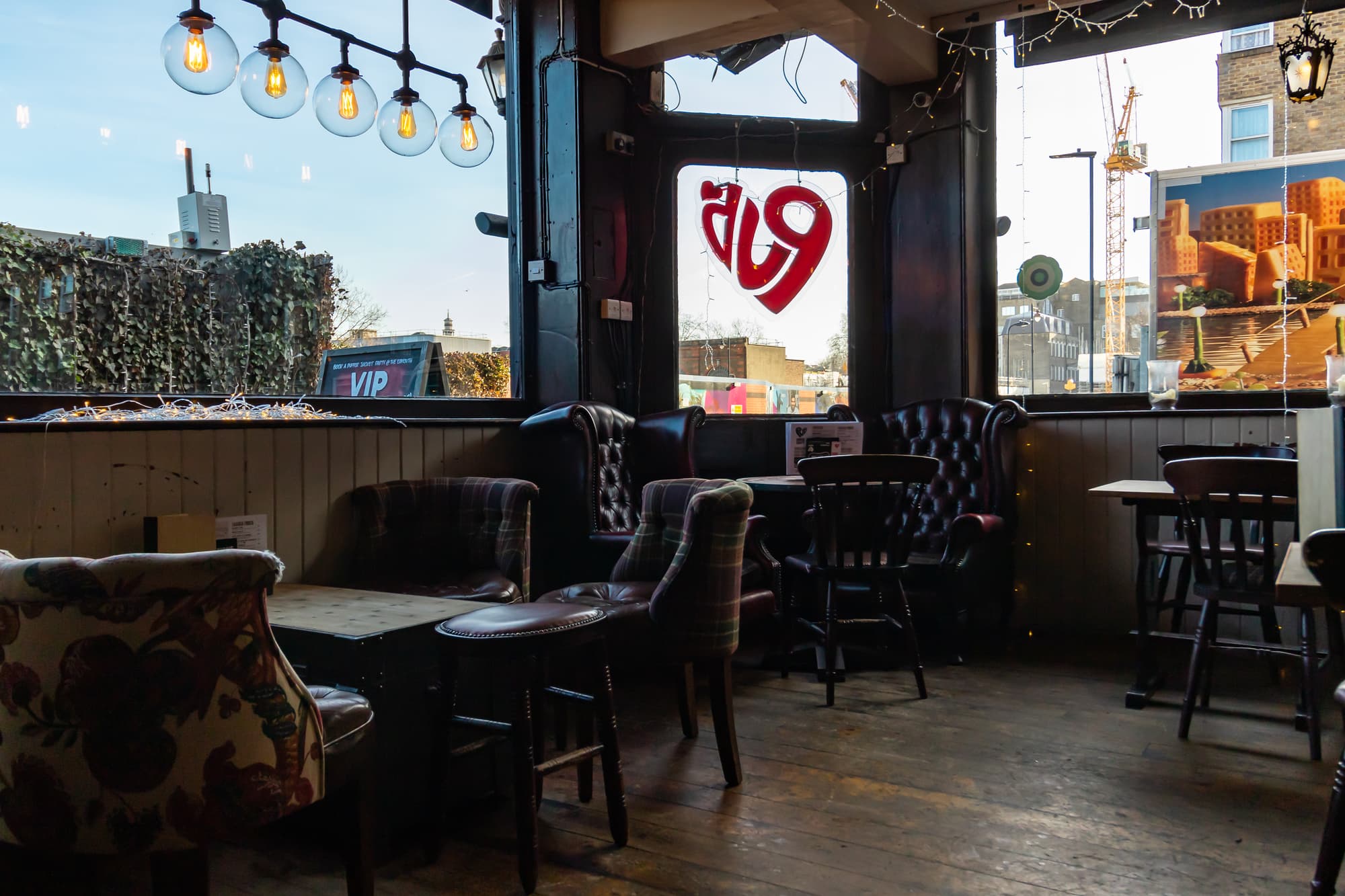 Publove The Exmouth Arms, Restaurant