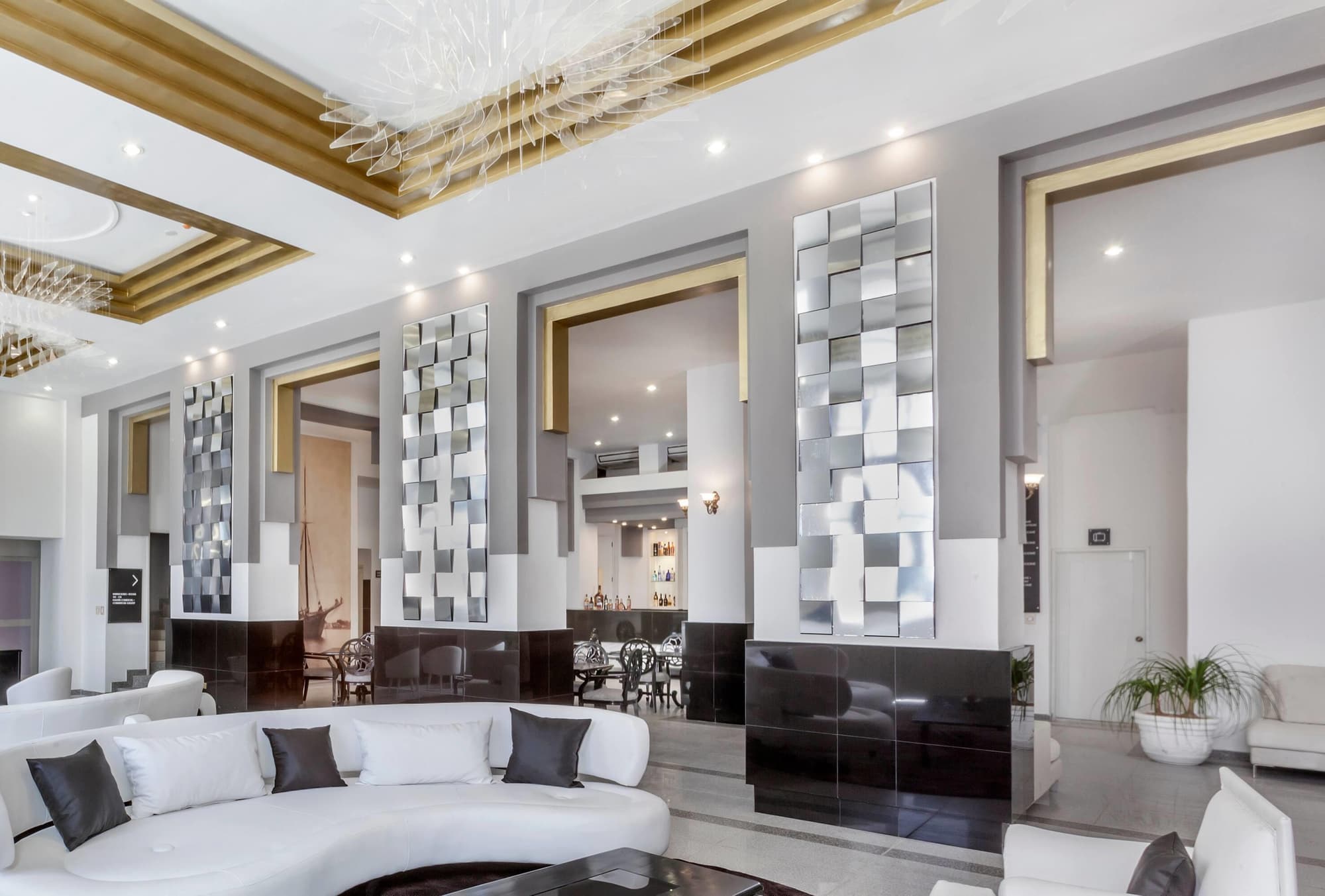 Melia San Carlos, Restaurant