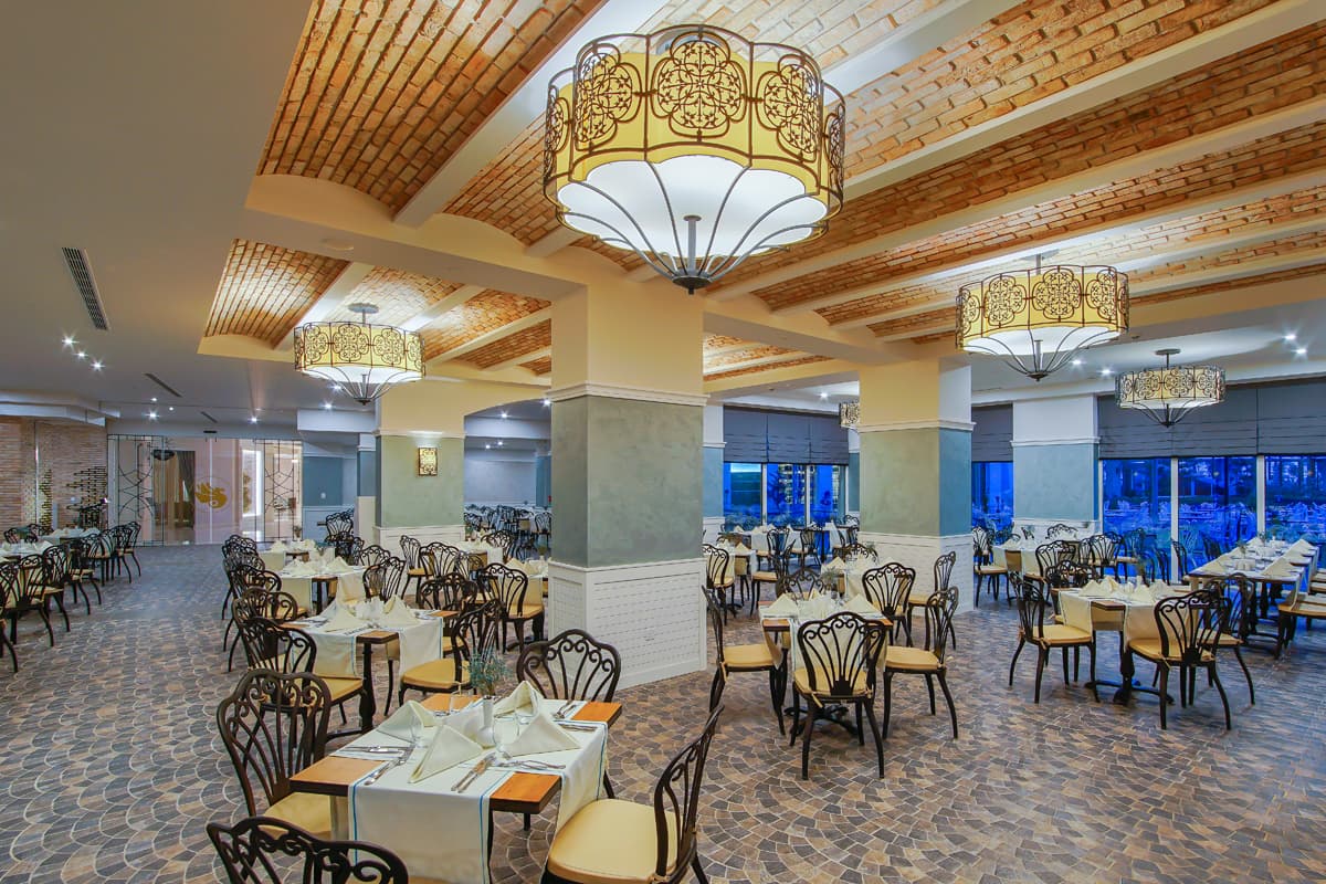 Limak Cyprus Deluxe Hotel, Restaurant