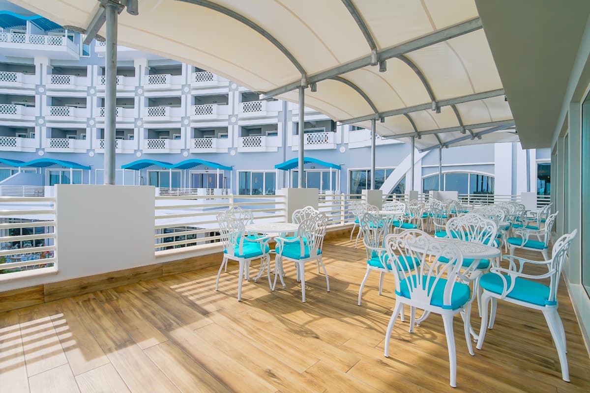 Limak Cyprus Deluxe Hotel, Terrace