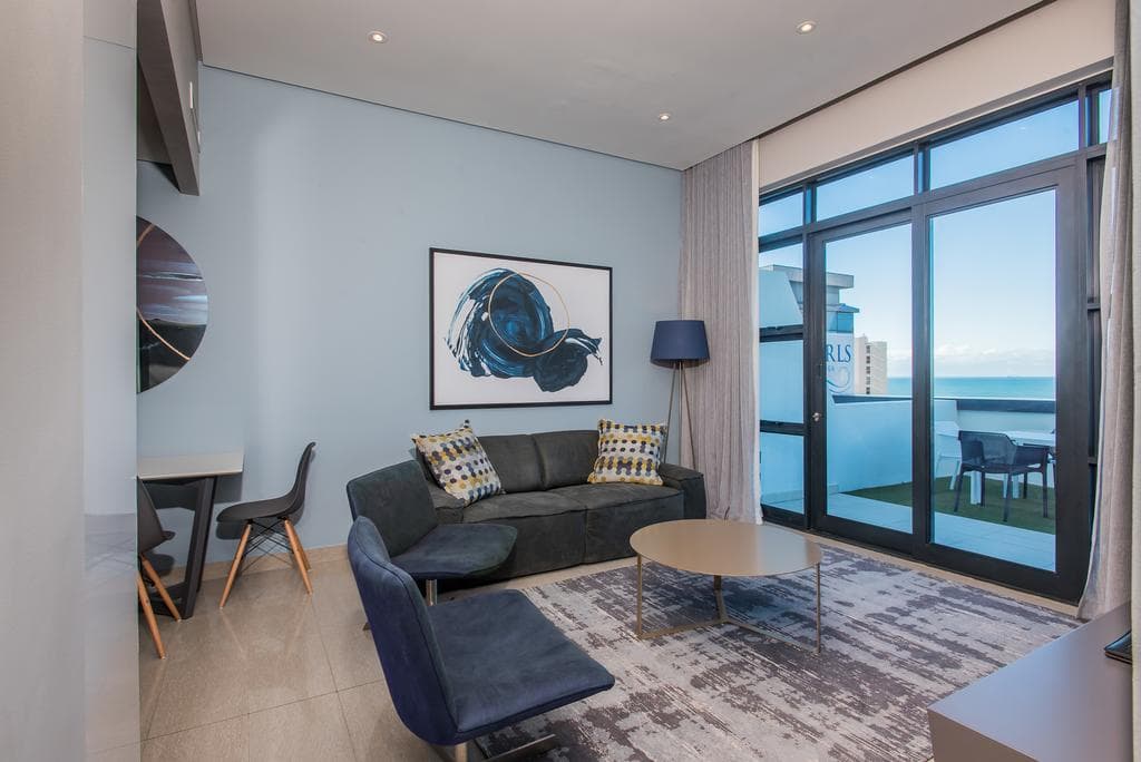 The Capital Pearls, Lobby