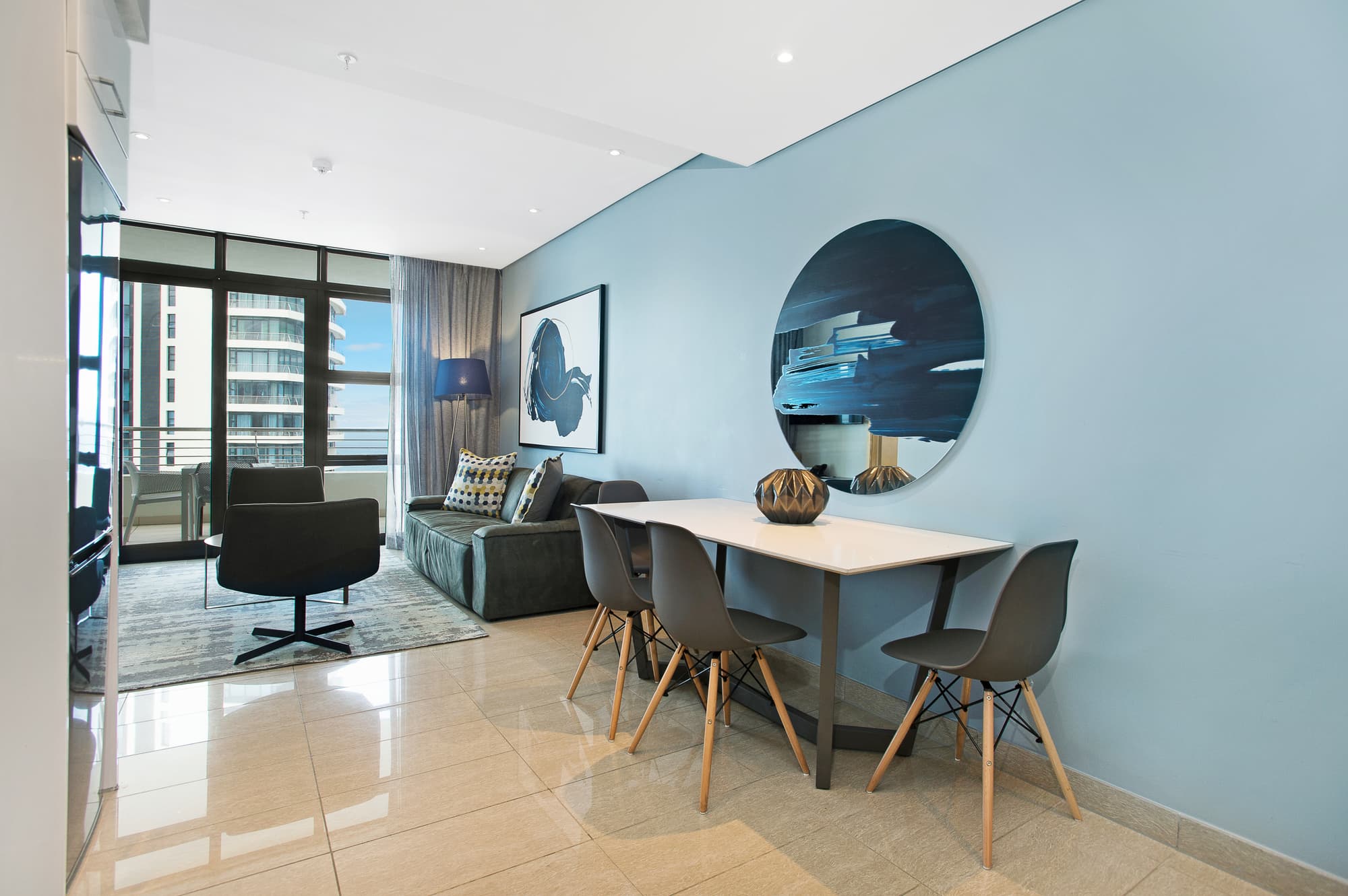 The Capital Pearls, Room