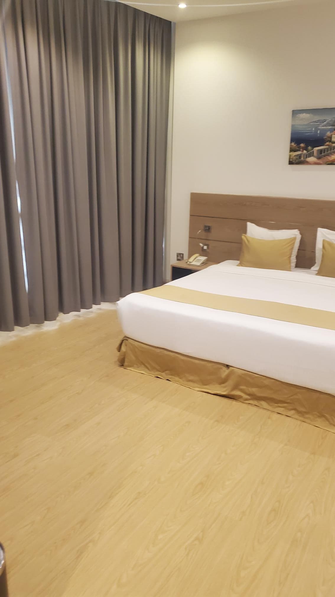 Aldar Hotel, Room