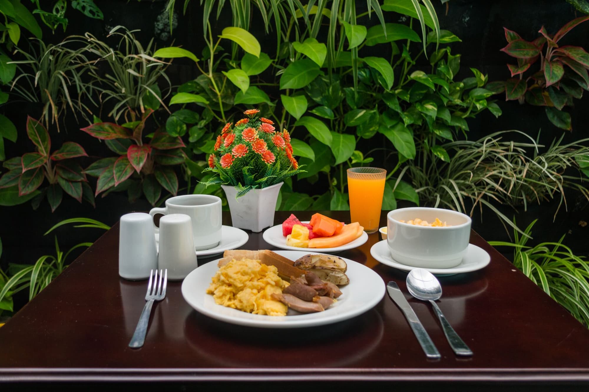 Aixo Suites, Restaurant