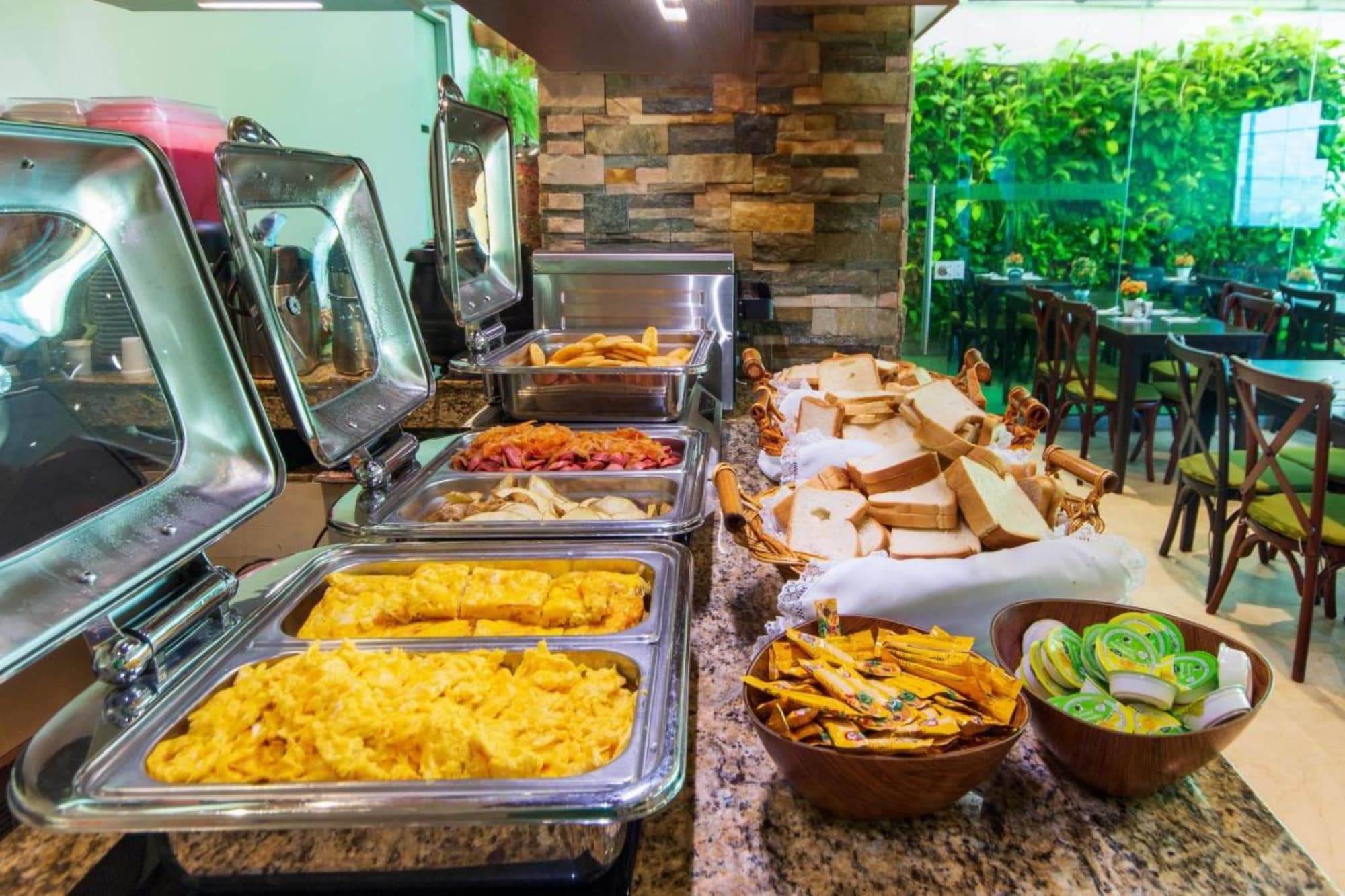 Aixo Suites, Restaurant