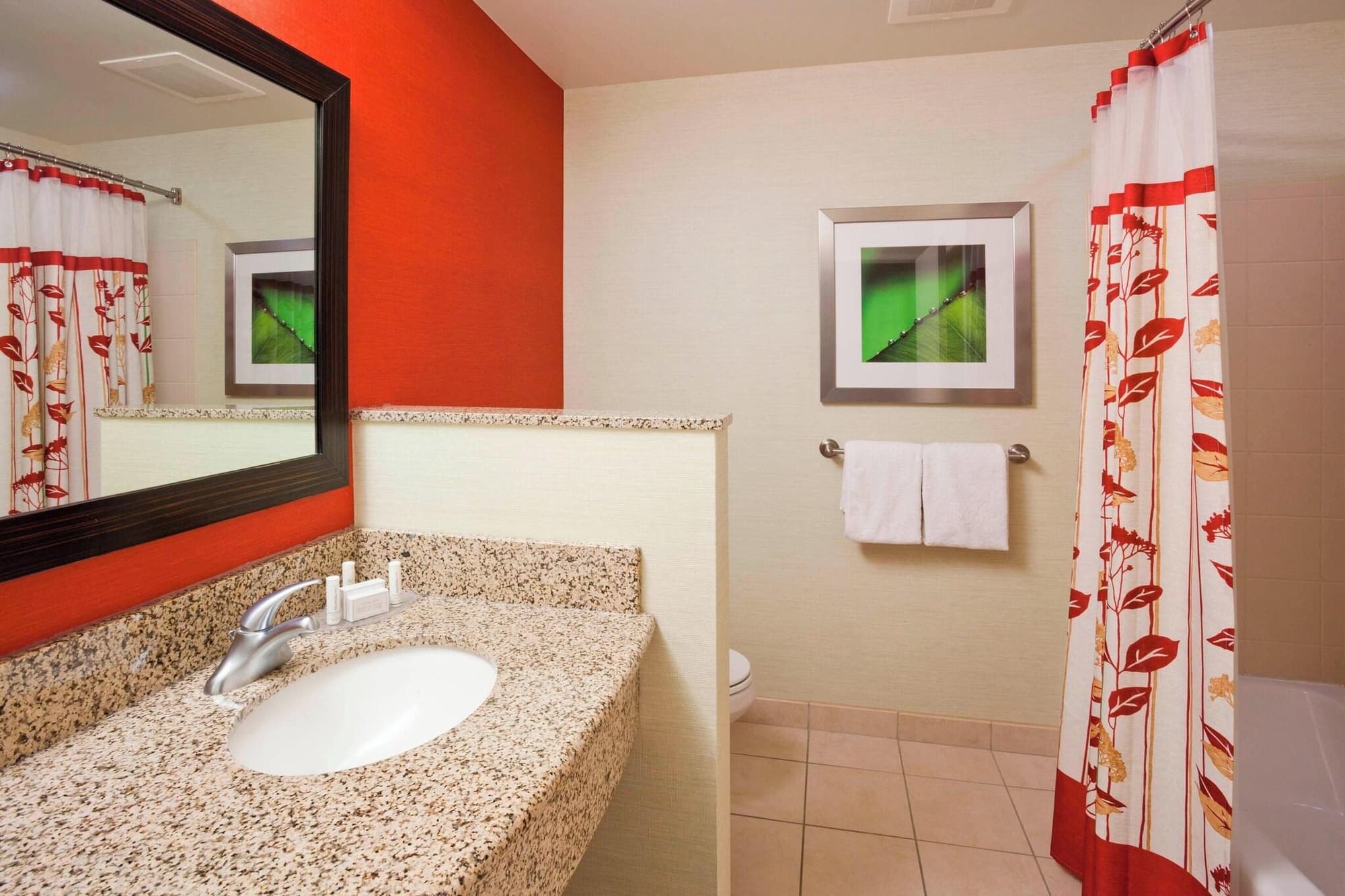 Courtyard Minneapolis Maple Grove/Arbor Lakes, Room