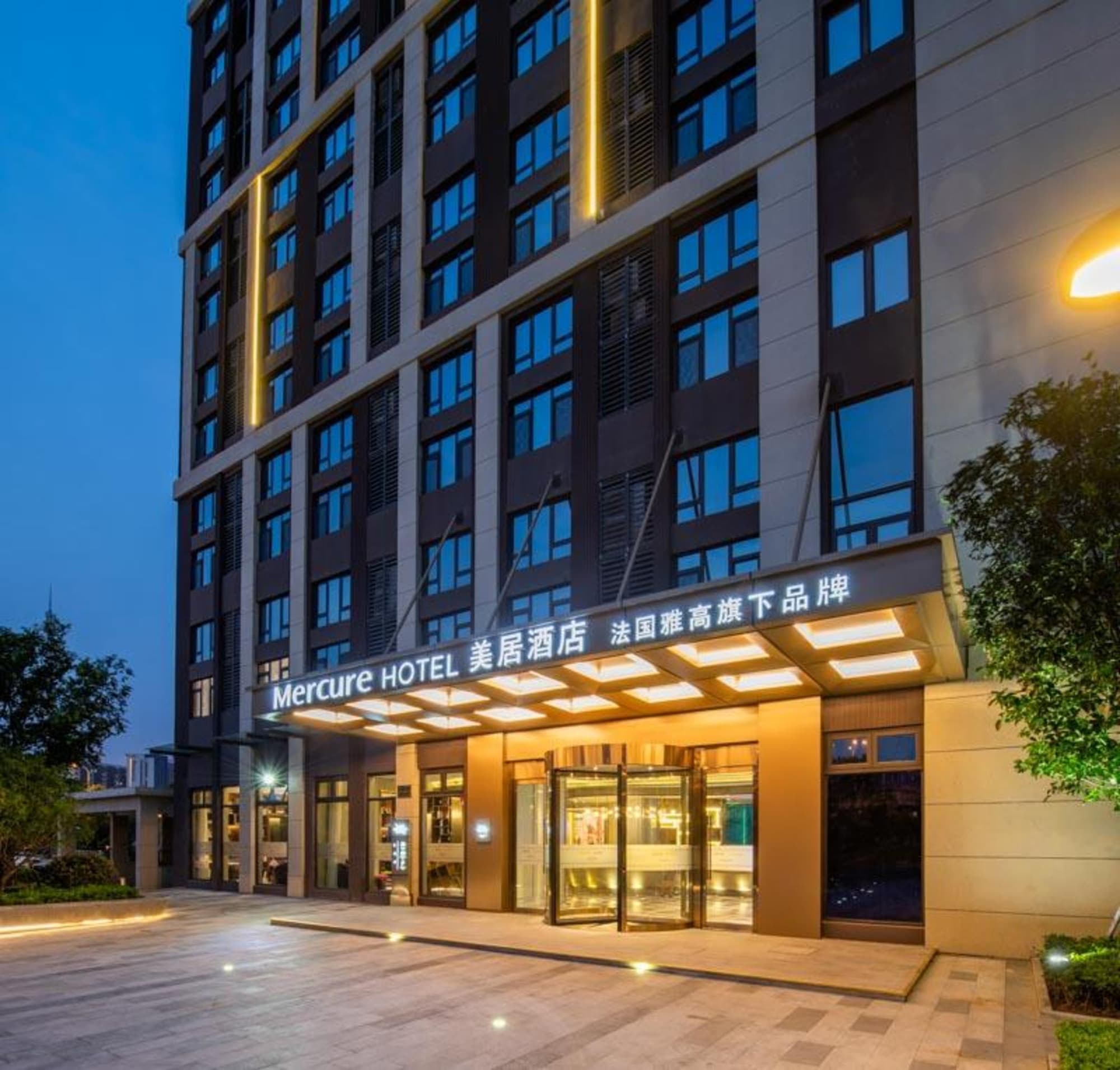 Mercure Shanghai Jiuting, General view