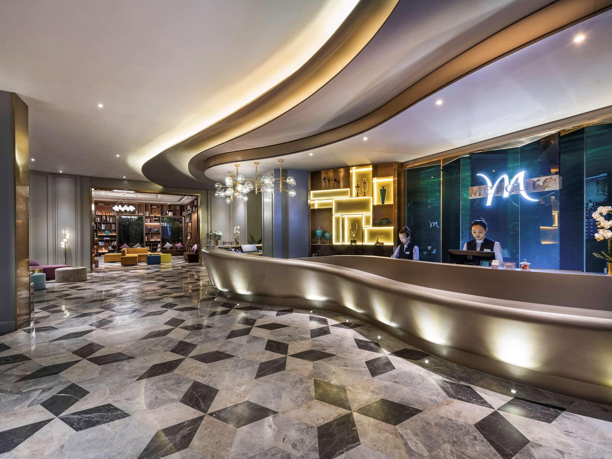 Mercure Shanghai Jiuting, General view