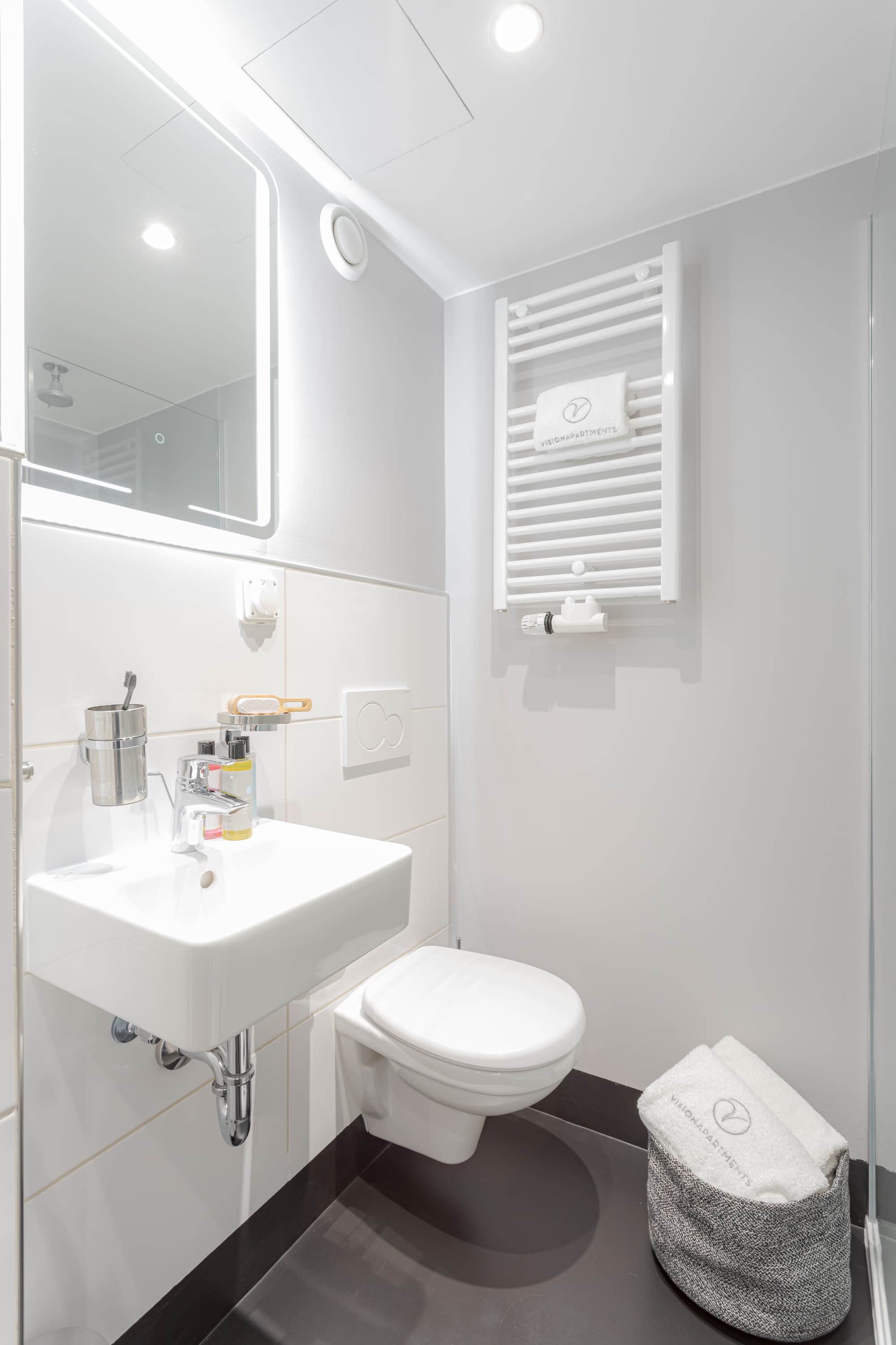 VISIONAPARTMENTS Lucerne Neustadtstrasse, Room