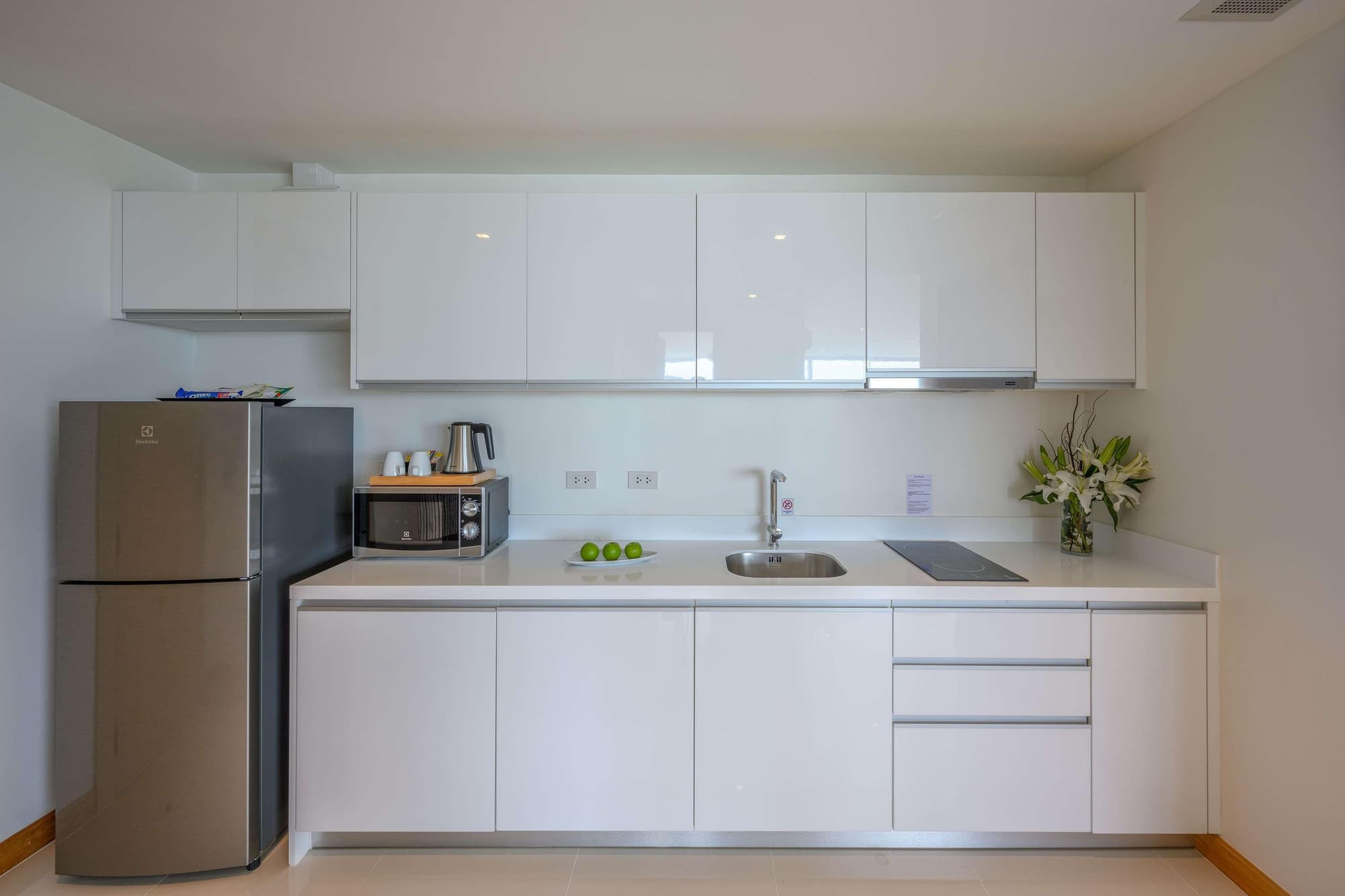 The Beachfront Hotel Phuket, Room