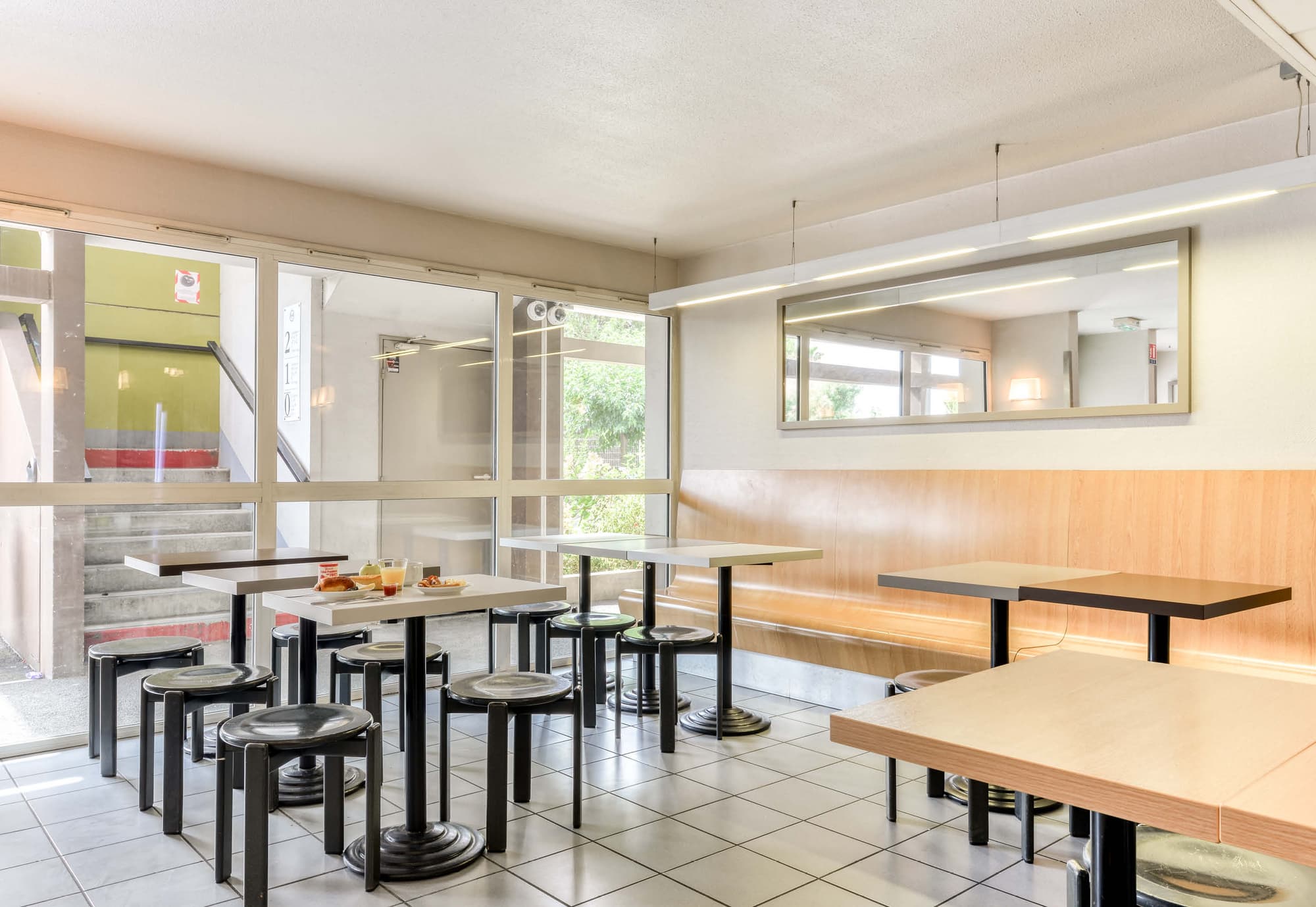 B&B Hôtel MONTPELLIER 2, Restaurant