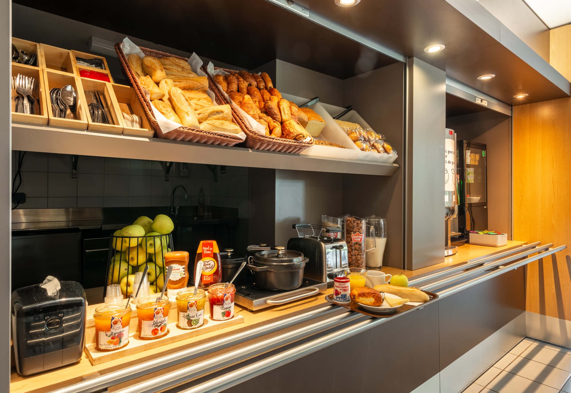 B&B Hôtel MONTPELLIER 2, Restaurant