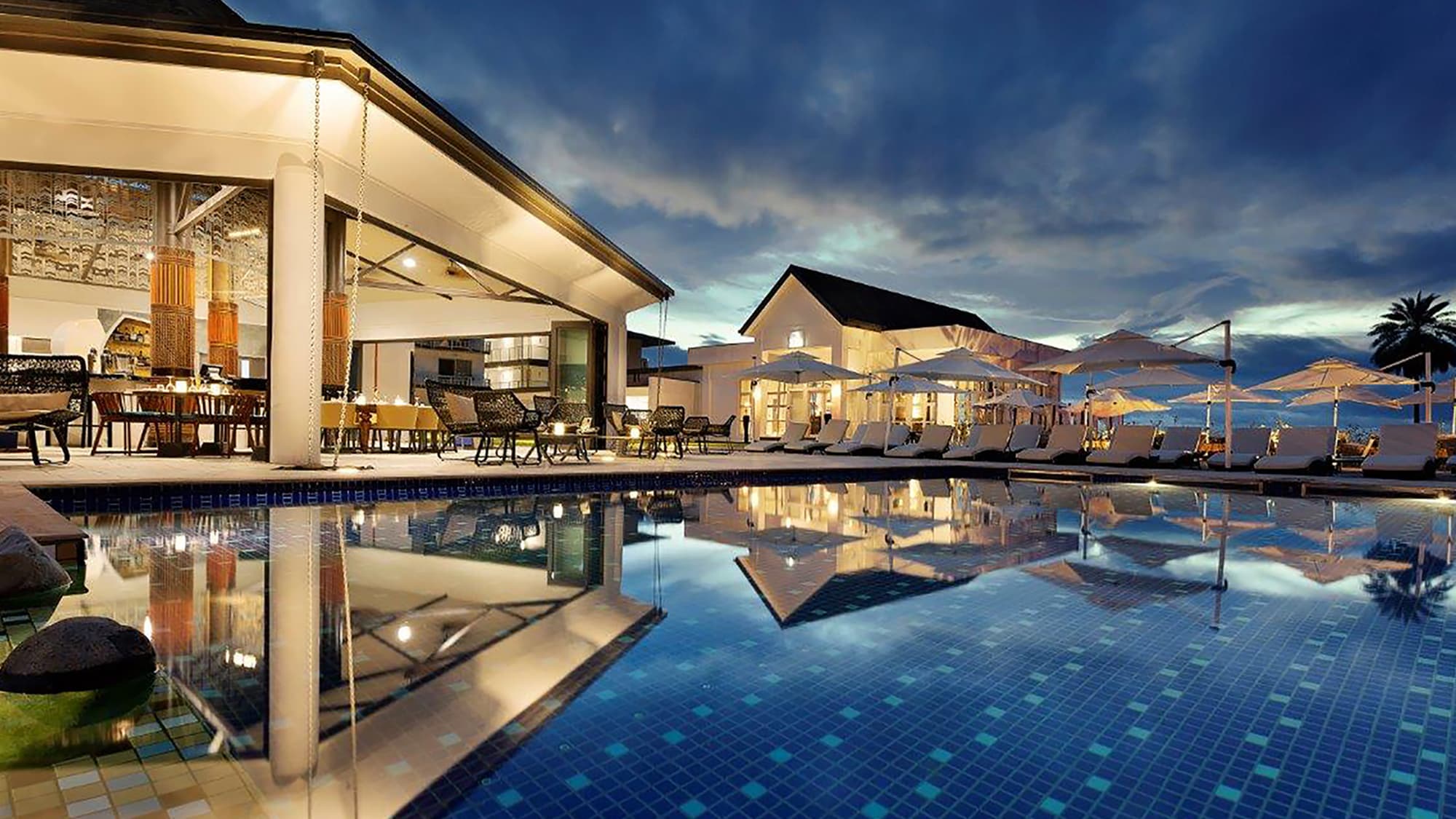 Pullman Nadi Bay Resort and Spa Fiji, Restaurant
