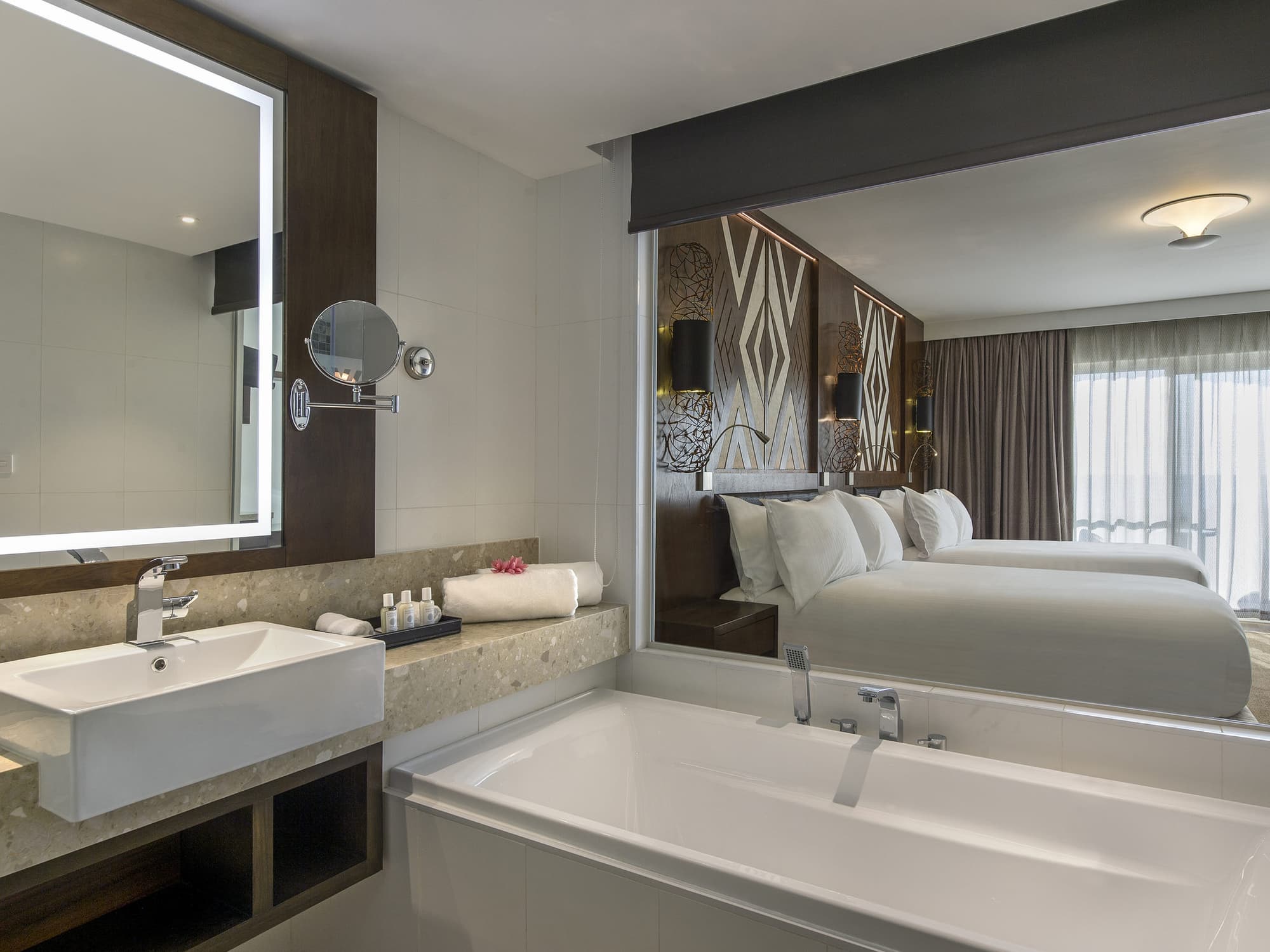 Pullman Nadi Bay Resort and Spa Fiji, Room