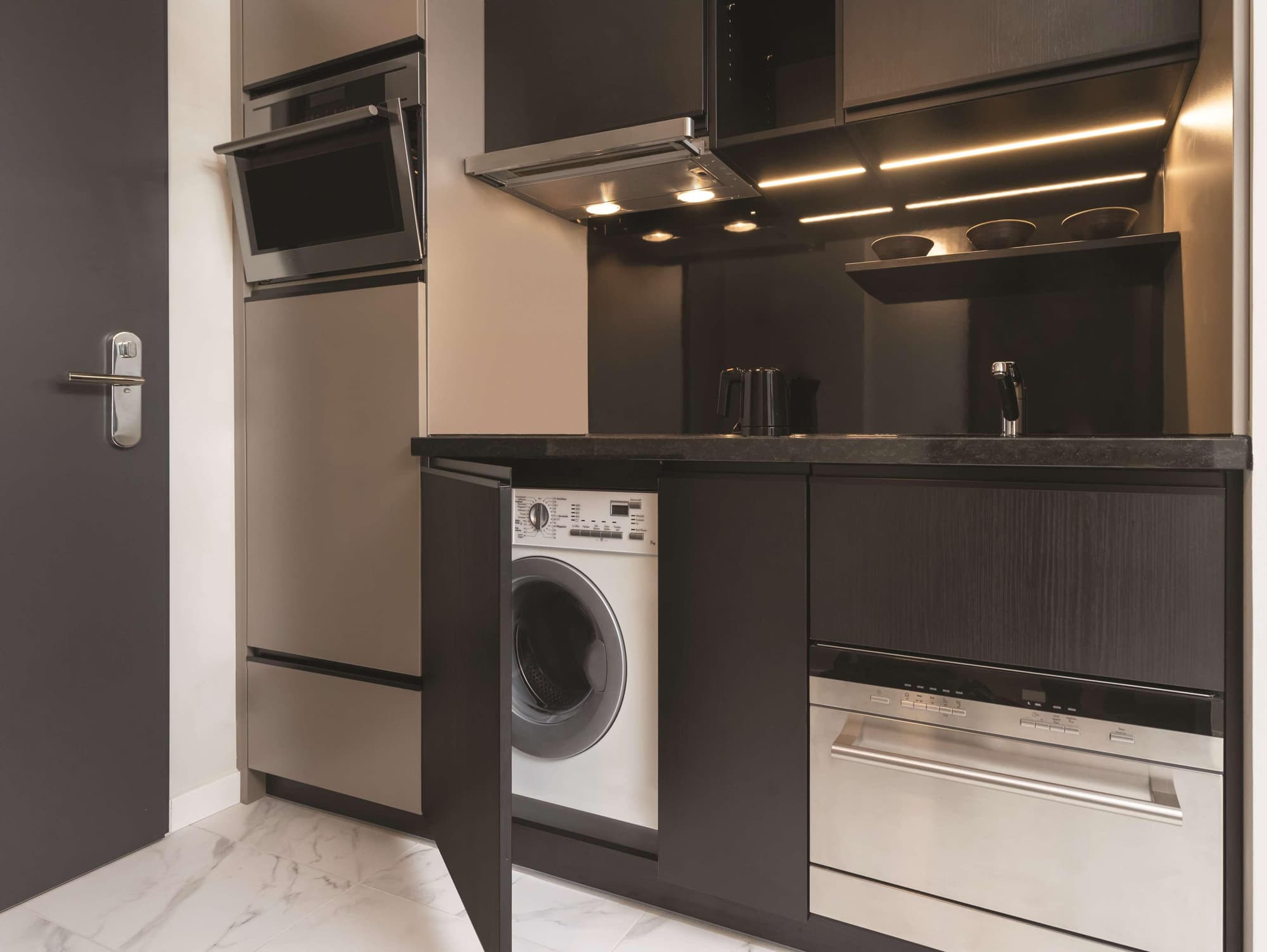 Adina Apartment Hotel Frankfurt Westend, Room