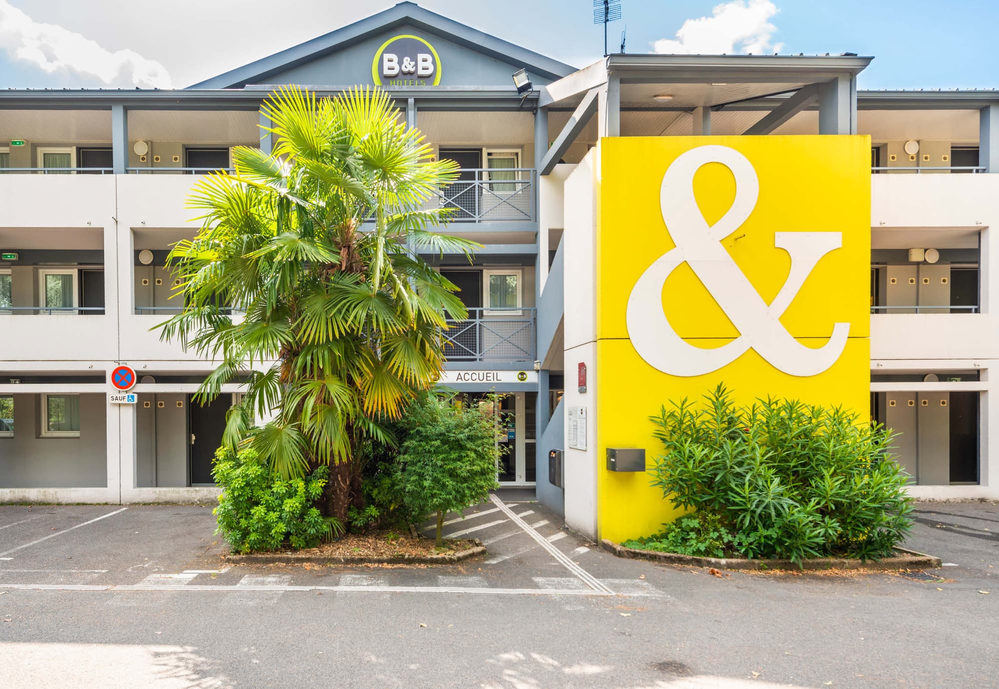 B&B Hôtel Nantes Parc Expos La Beaujoire, General view