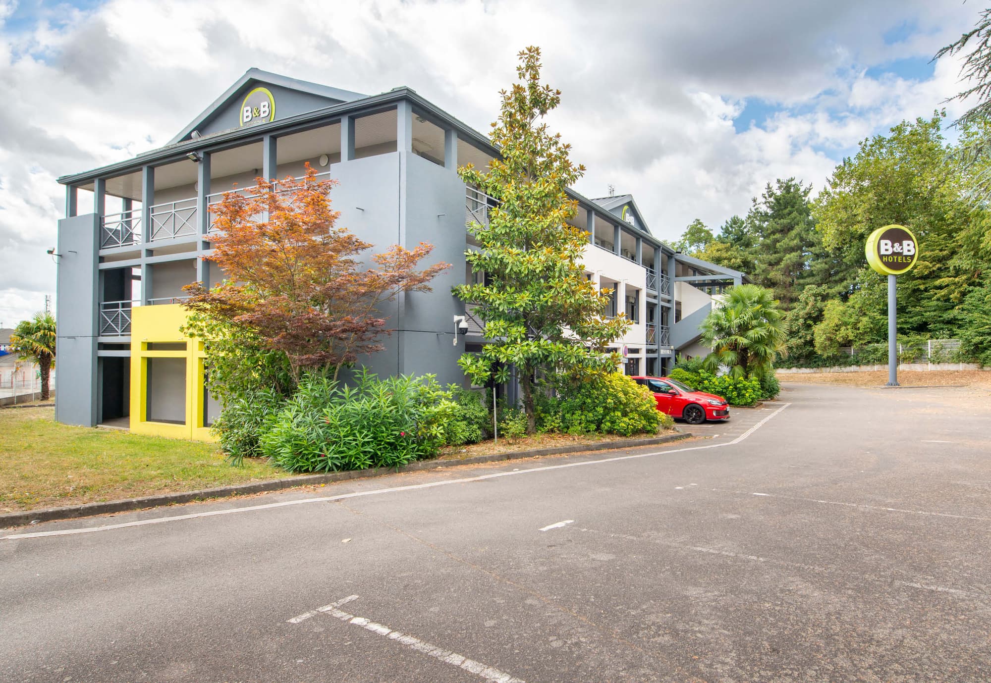 B&B Hôtel Nantes Parc Expos La Beaujoire, General view