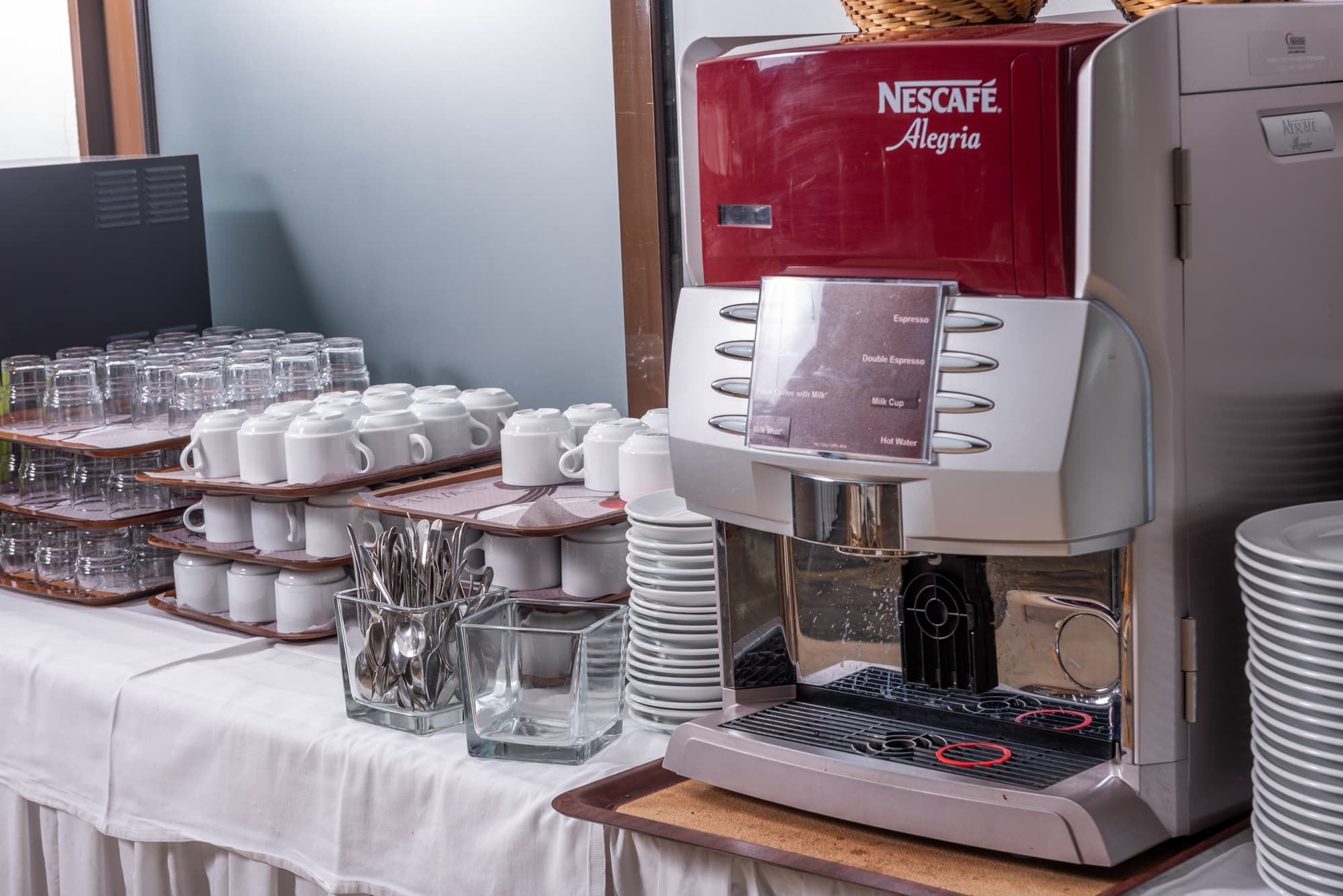 Dionysos Hotel and Studios, Restaurant